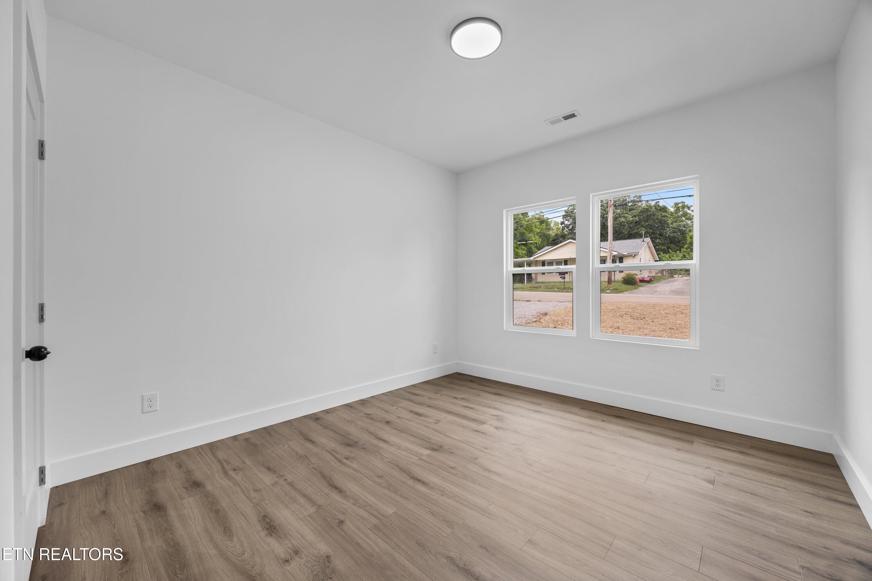 932 Avenue A
