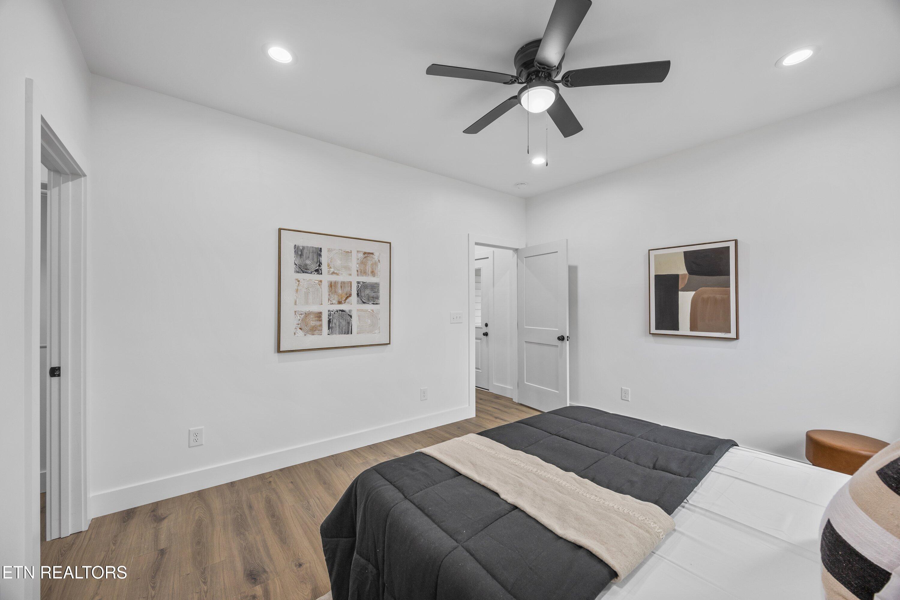 932 Avenue A