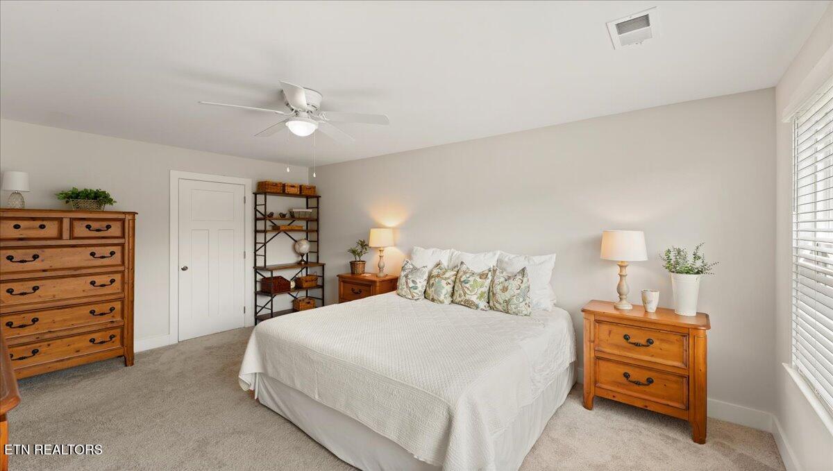 2622 Honey Locust Lane