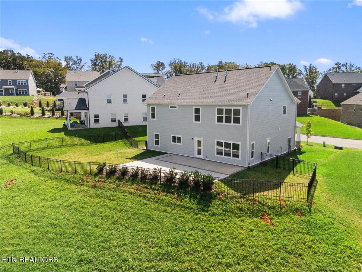 2622 Honey Locust Lane