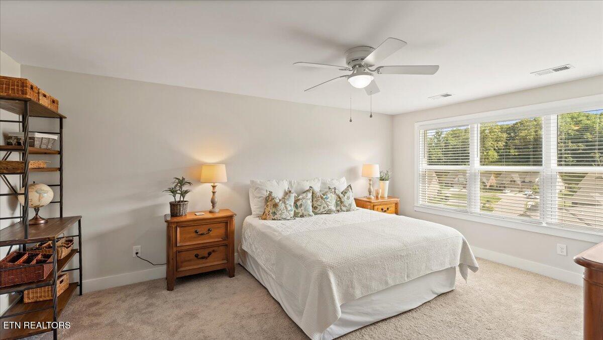 2622 Honey Locust Lane