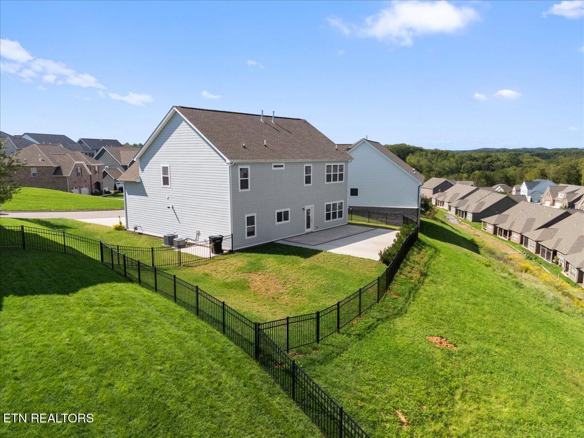 2622 Honey Locust Lane