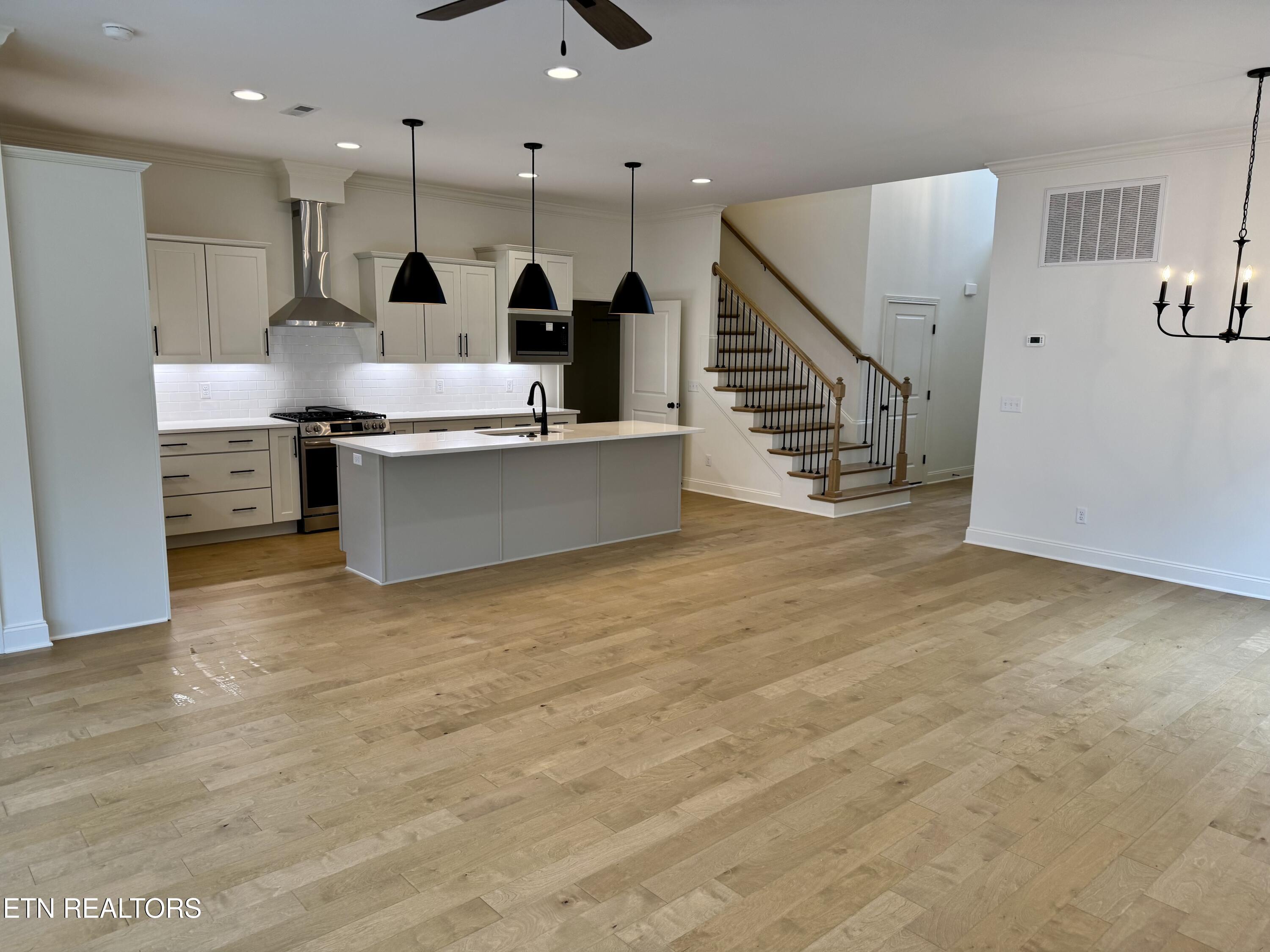 12023 Avery Manor Lane