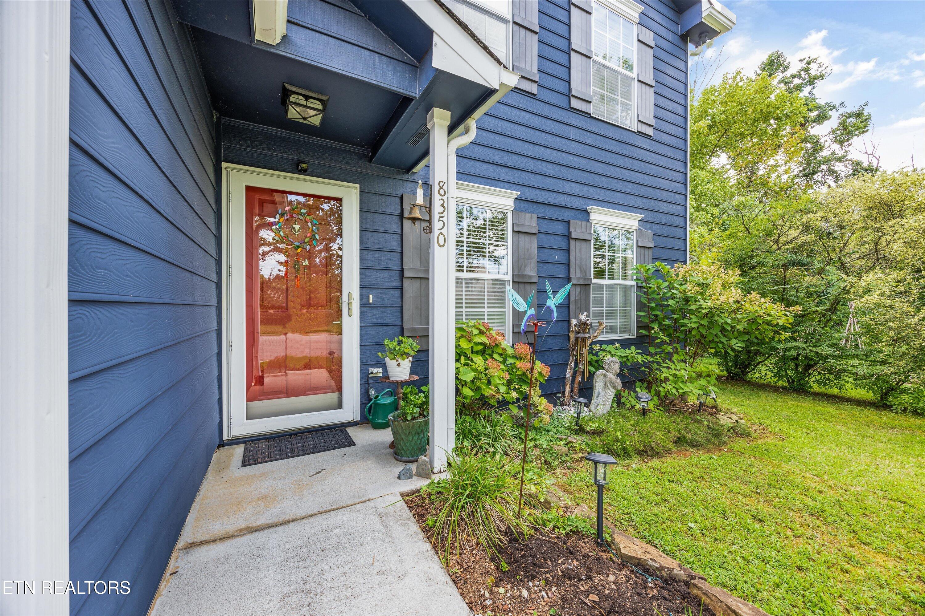 8350 Longcreek Lane