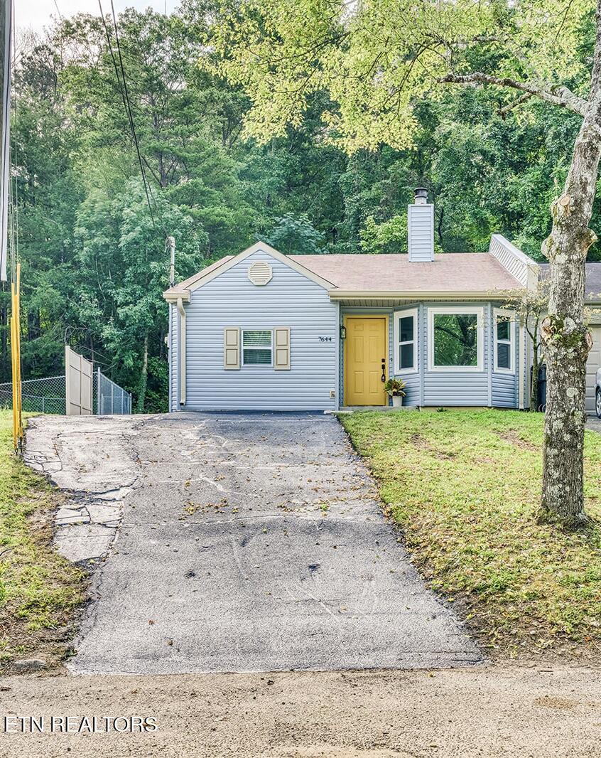 7644 Chatham Circle