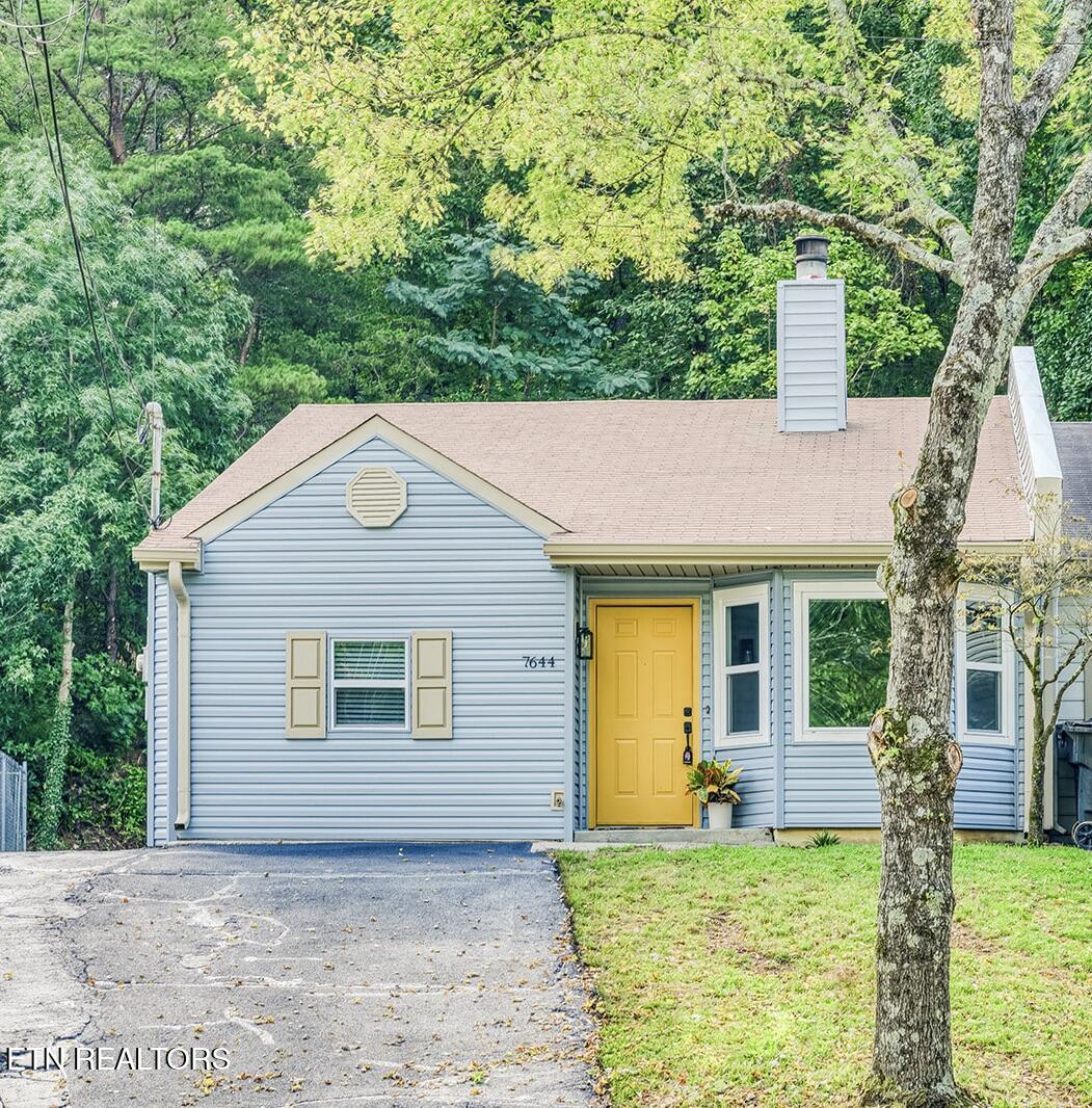 7644 Chatham Circle