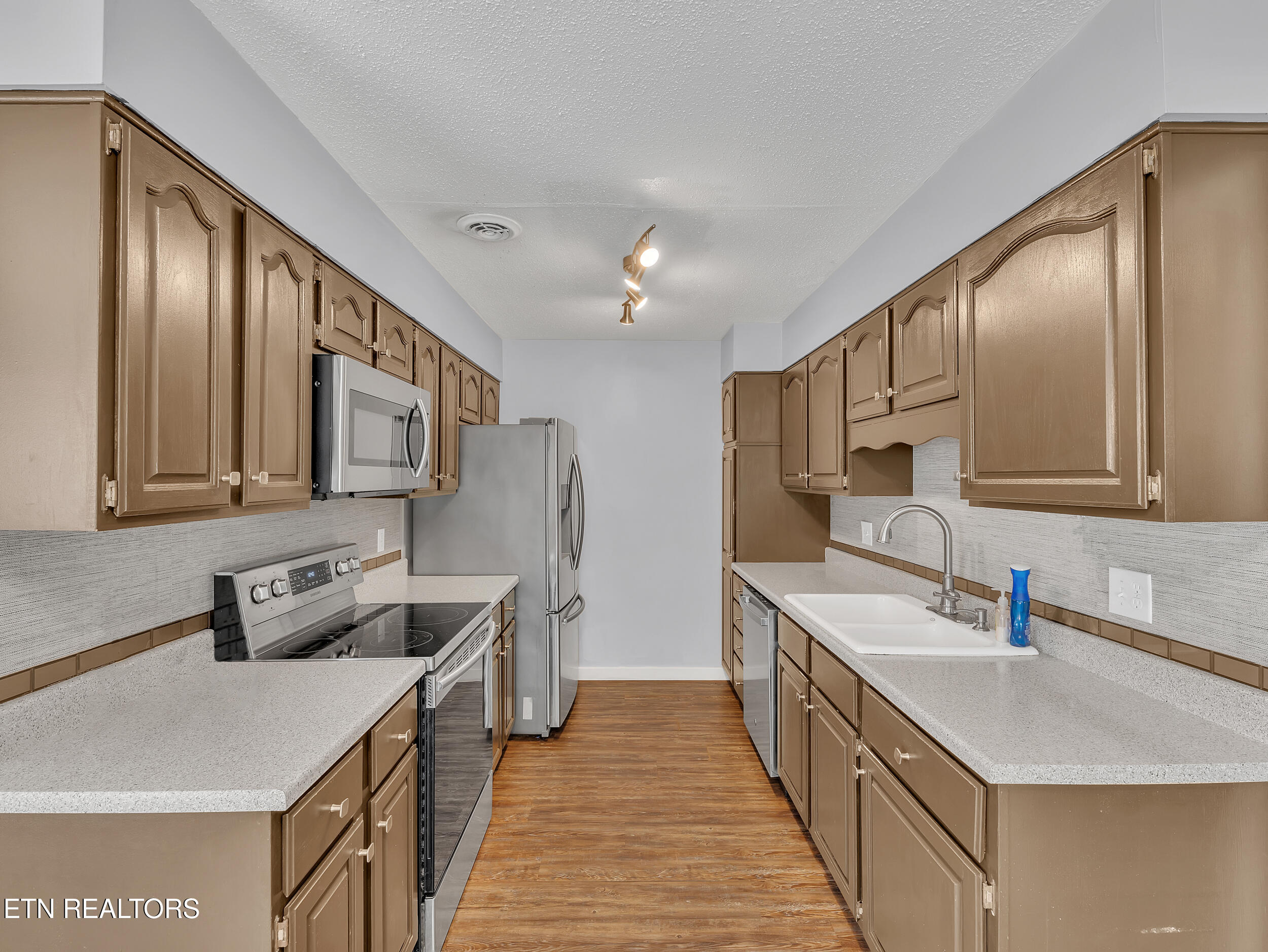 1432 Newcross Rd