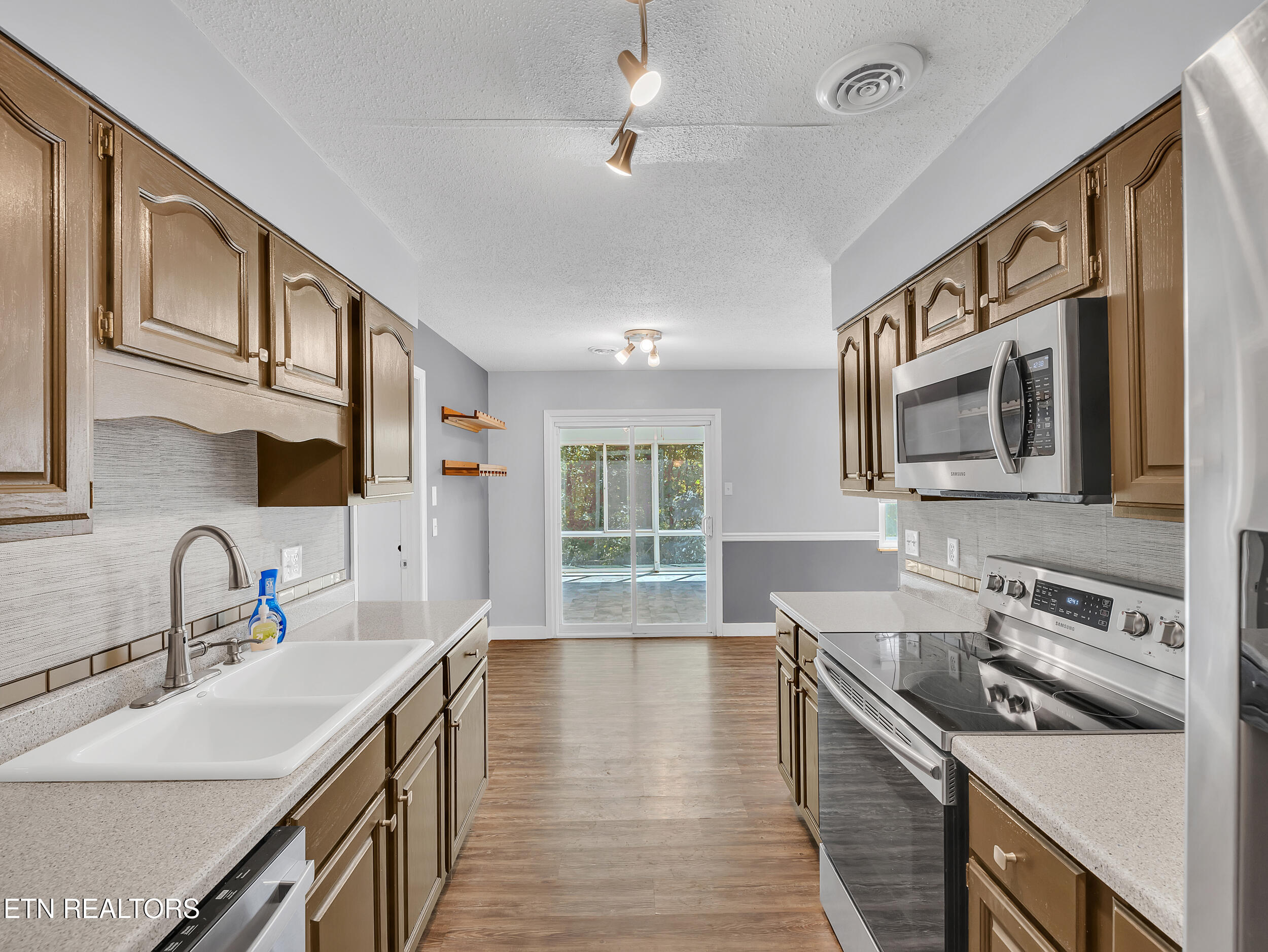 1432 Newcross Rd