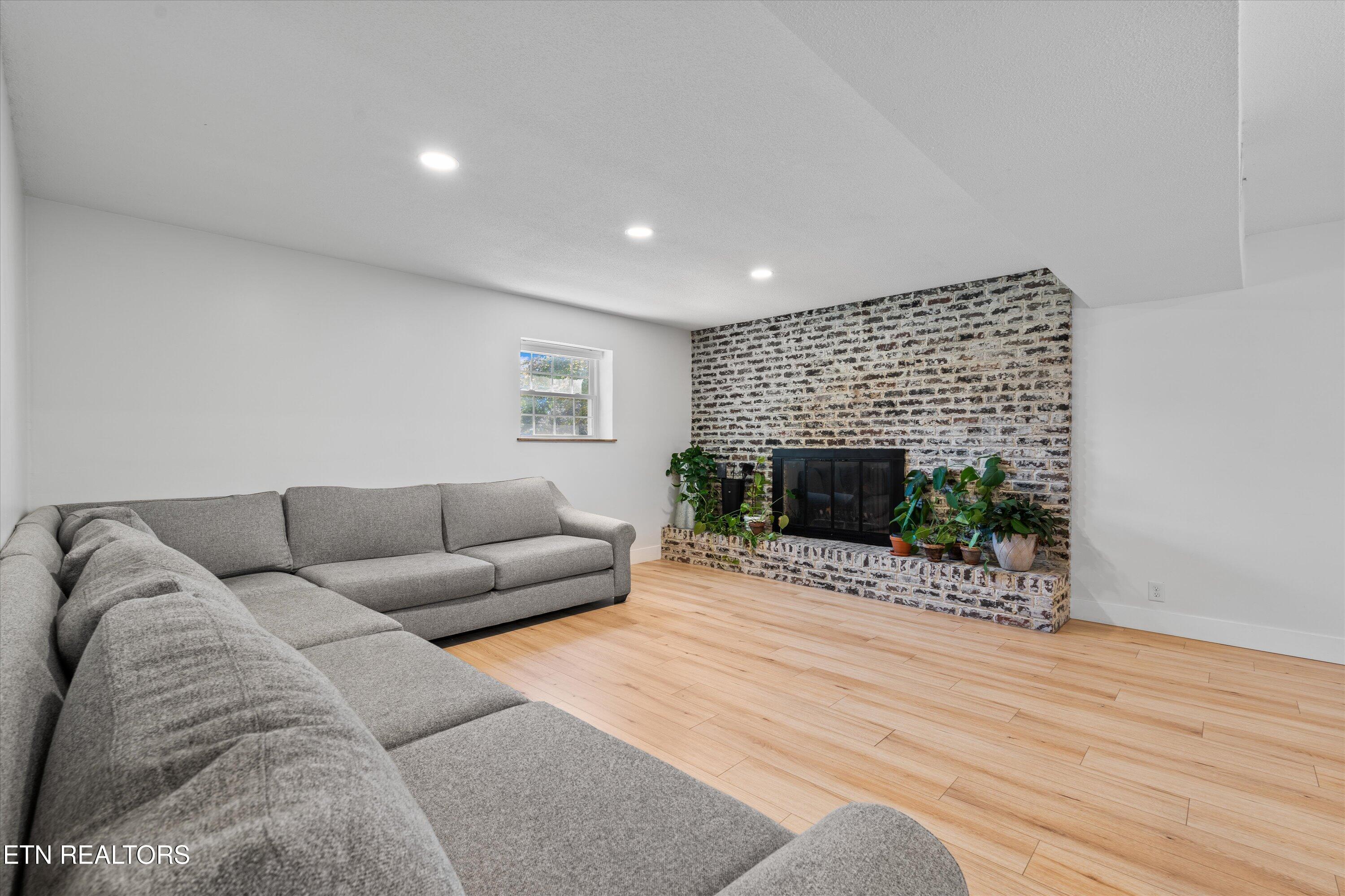 8721 Rushmore Drive