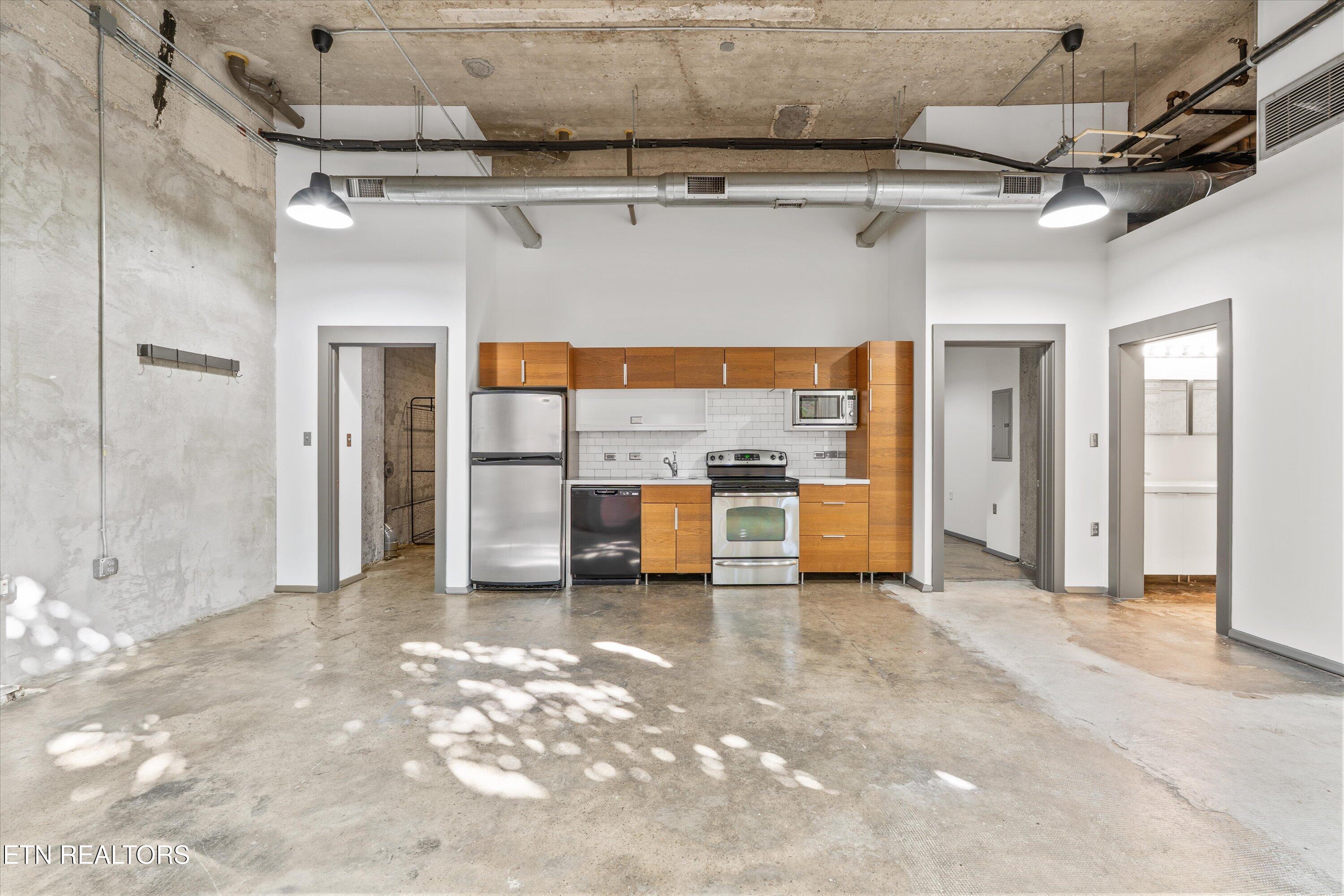 103 State St