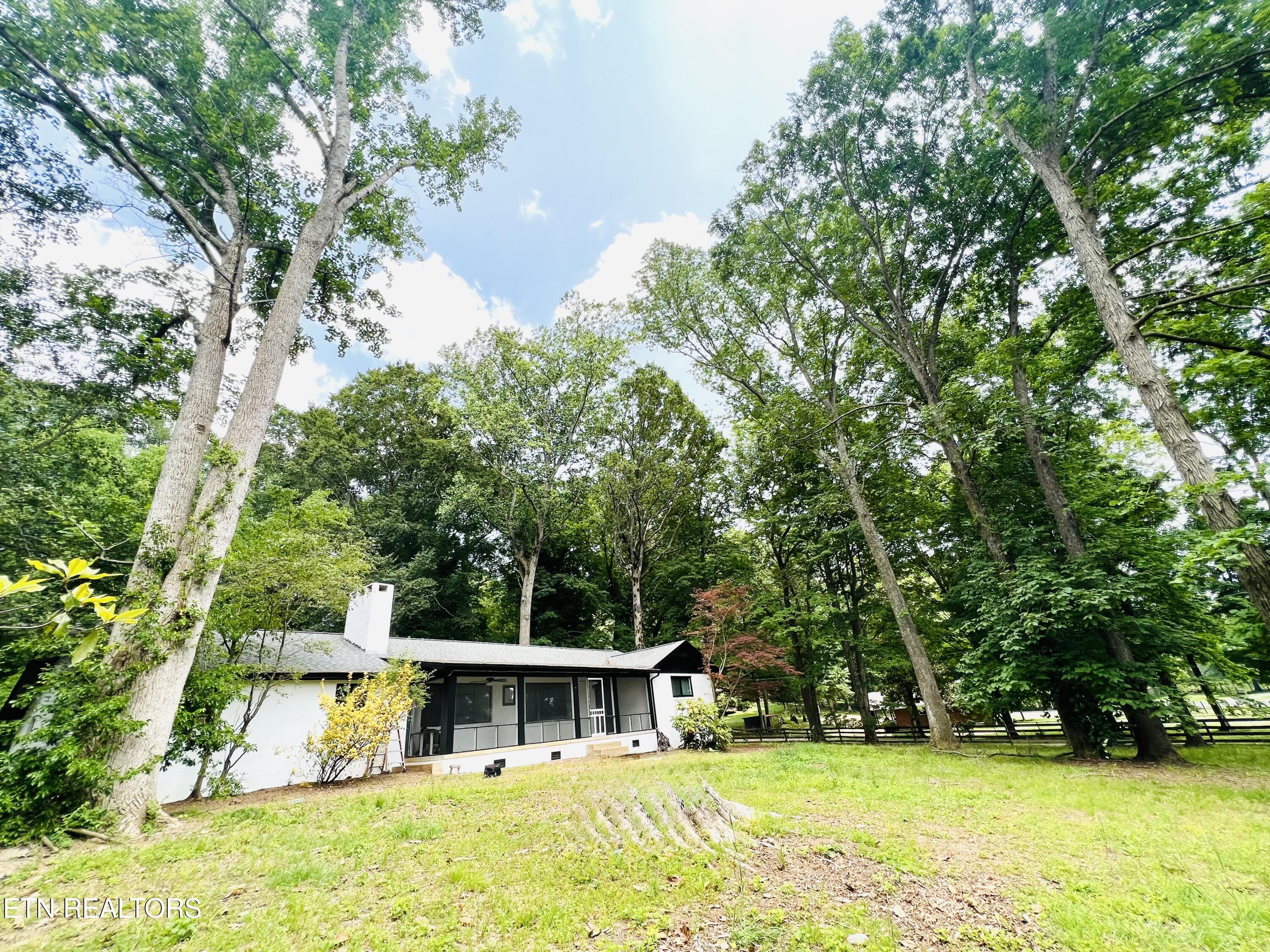 3401 SW Raines Lane