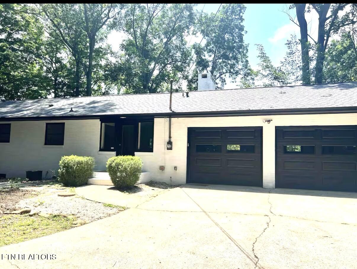 3401 SW Raines Lane