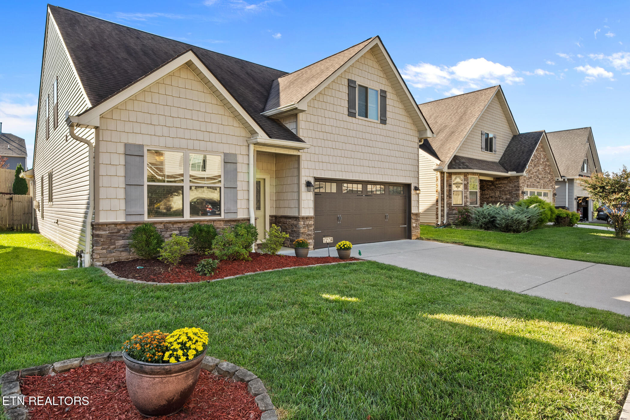 12134 Woodhollow Lane