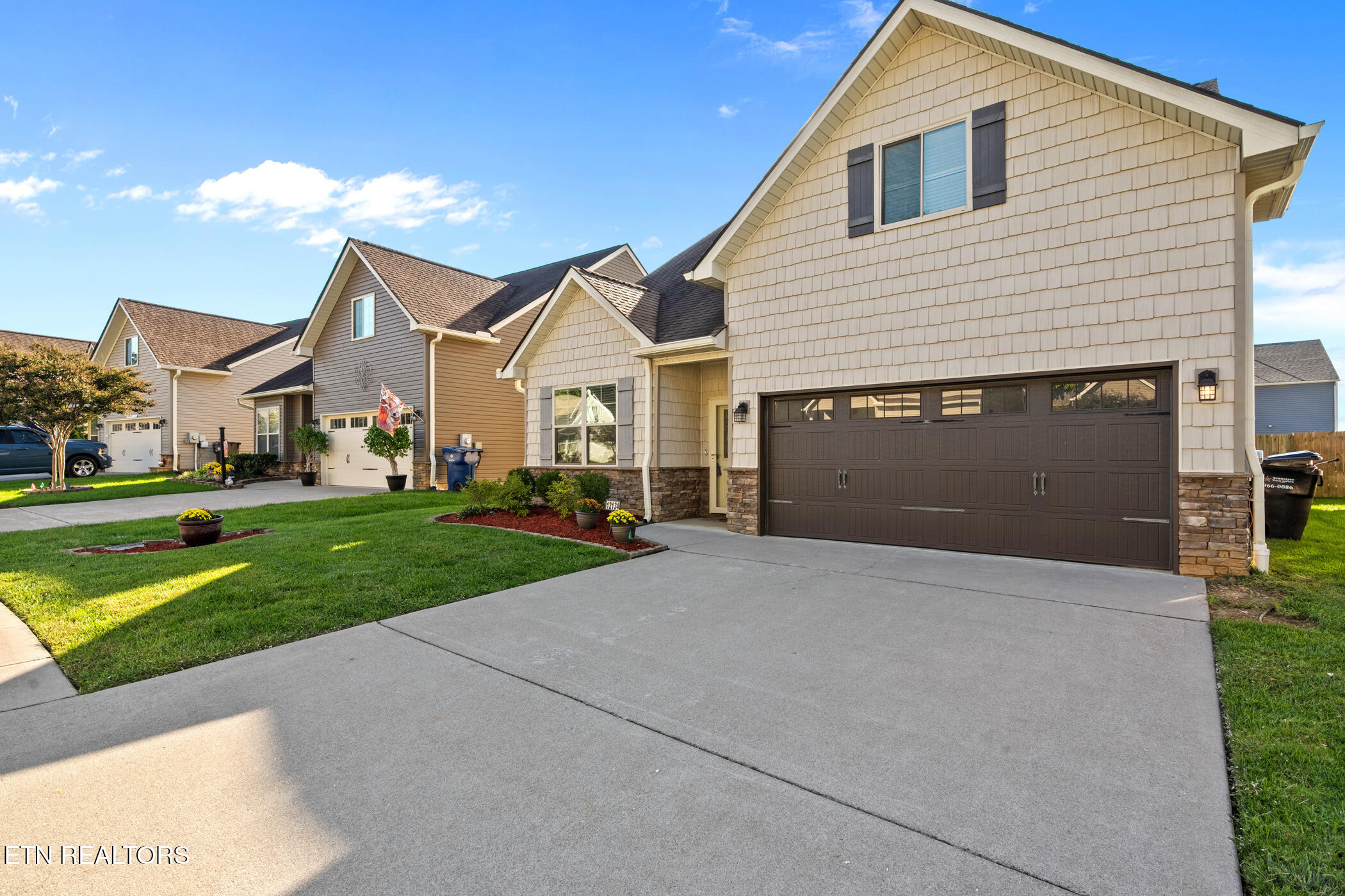 12134 Woodhollow Lane
