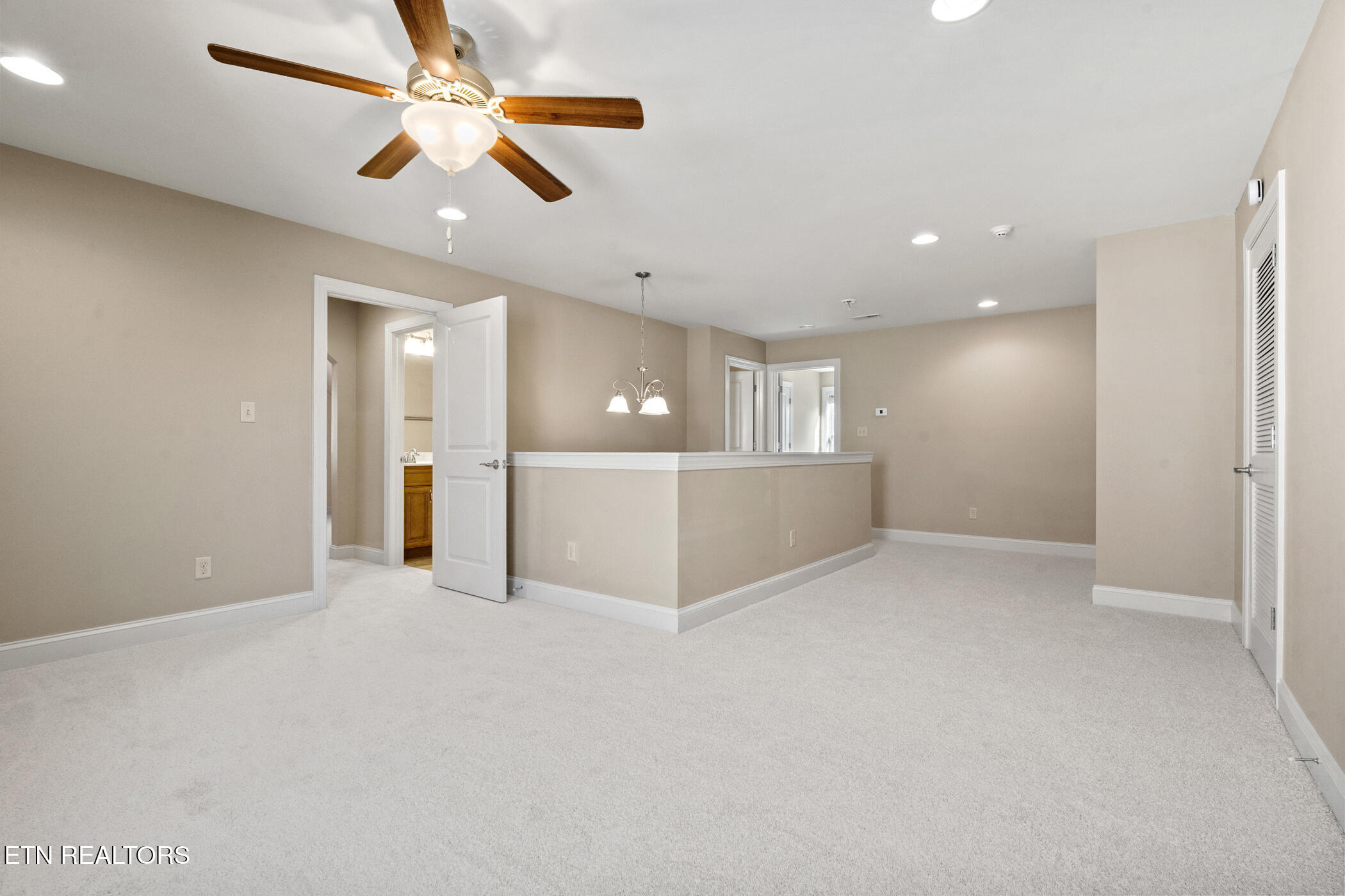 12134 Woodhollow Lane