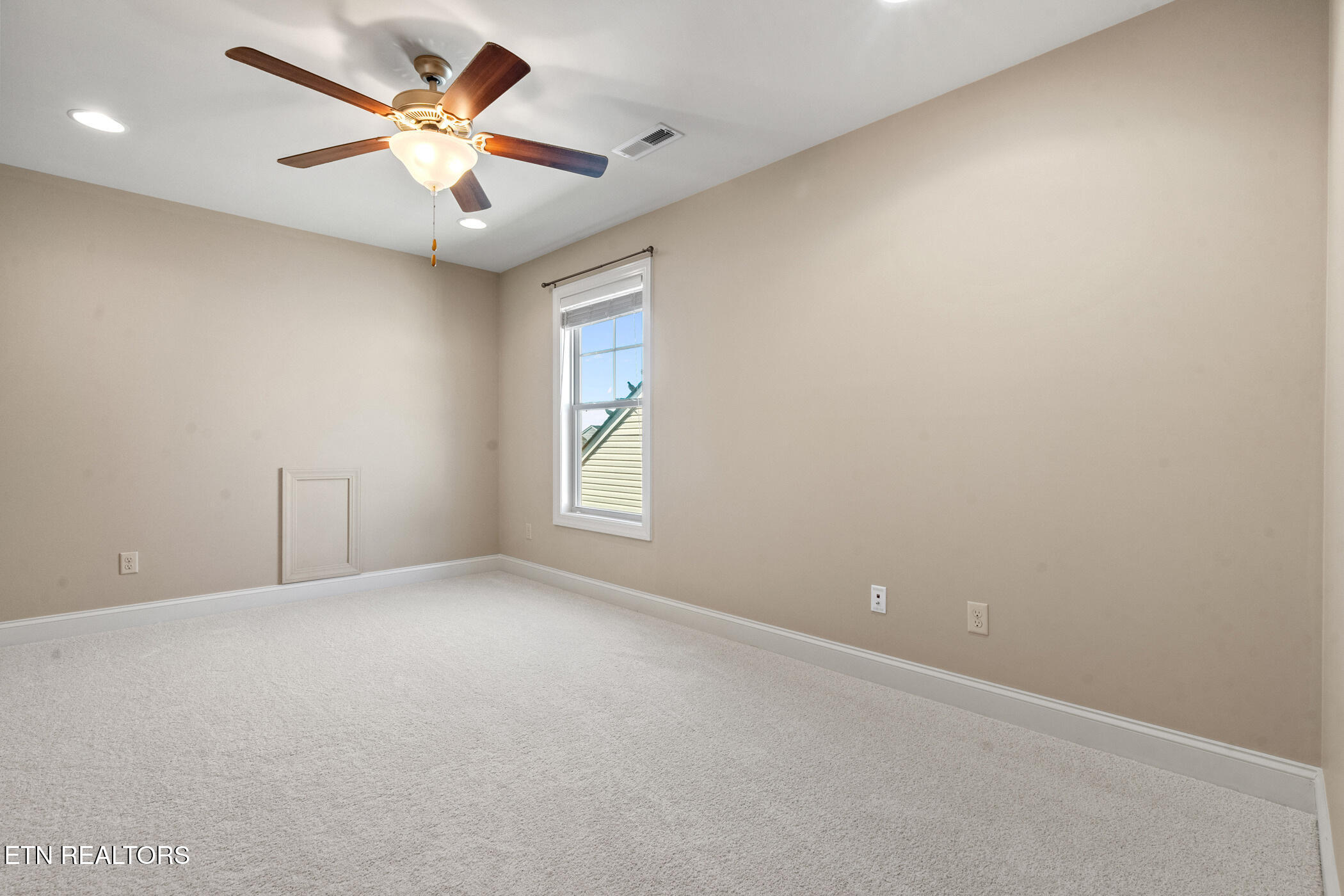 12134 Woodhollow Lane