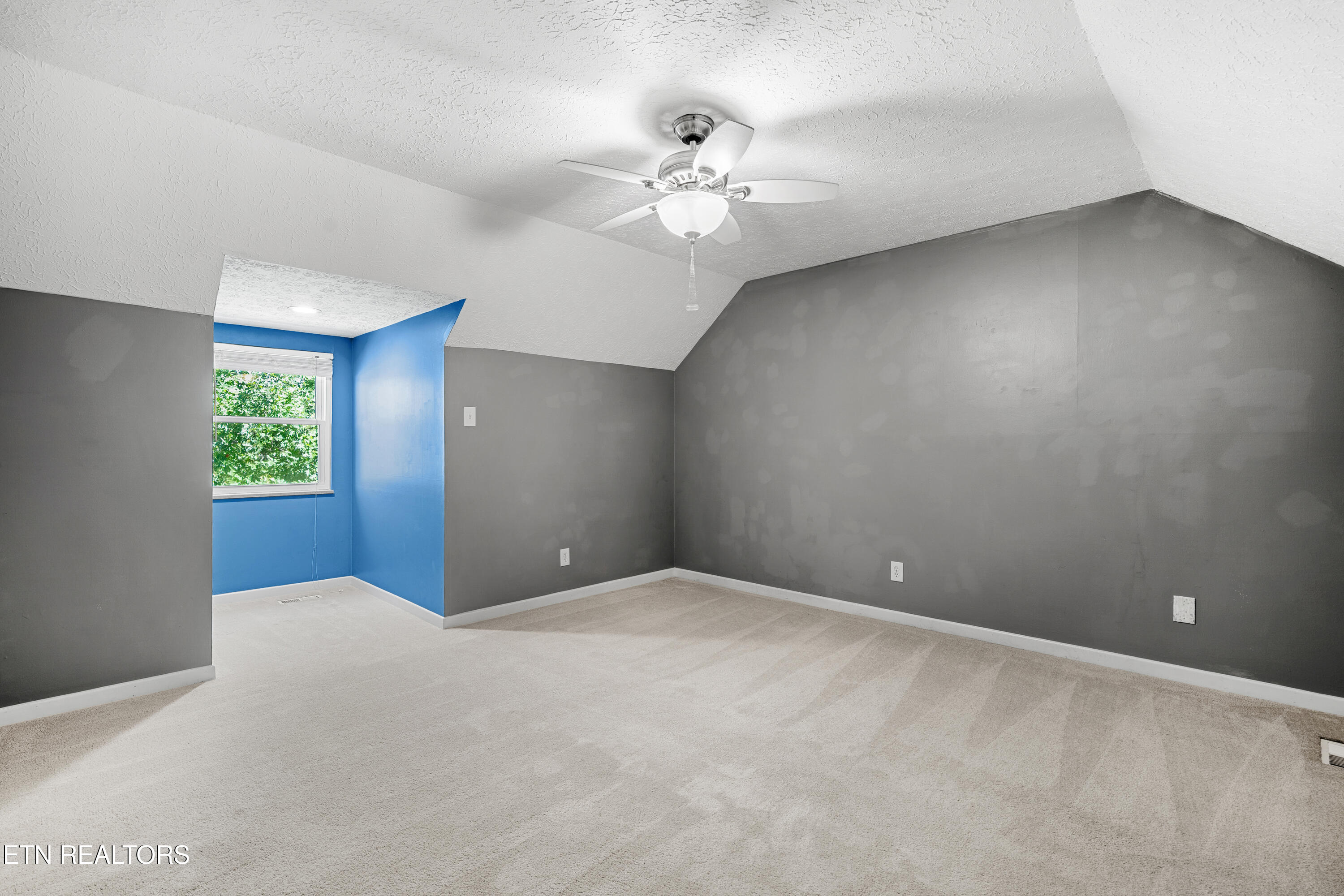 417 Oran Rd