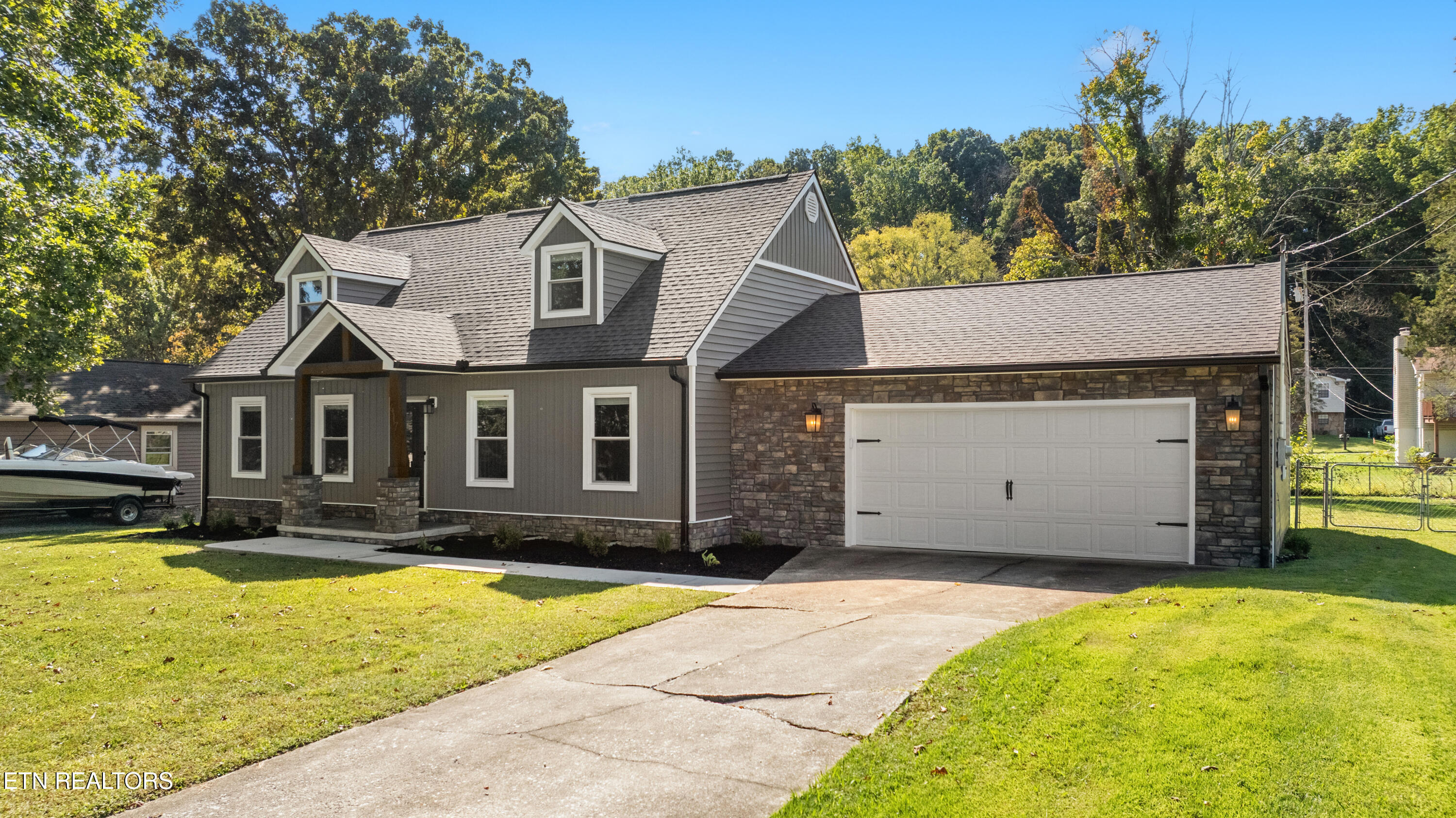 417 Oran Rd