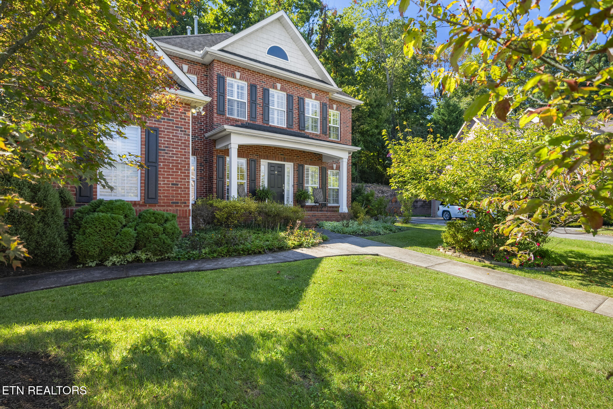 541 Glen Abbey Blvd