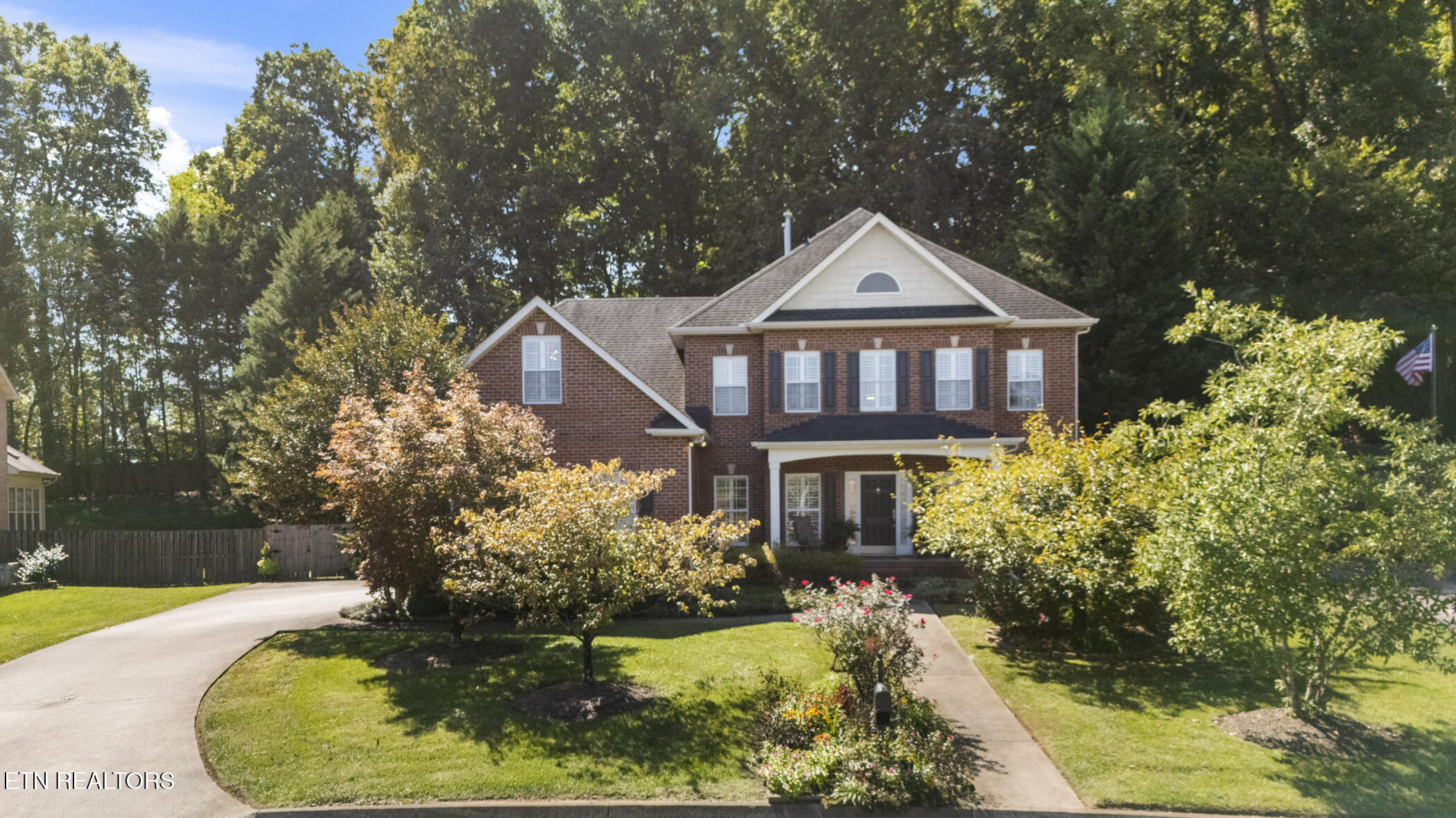 541 Glen Abbey Blvd