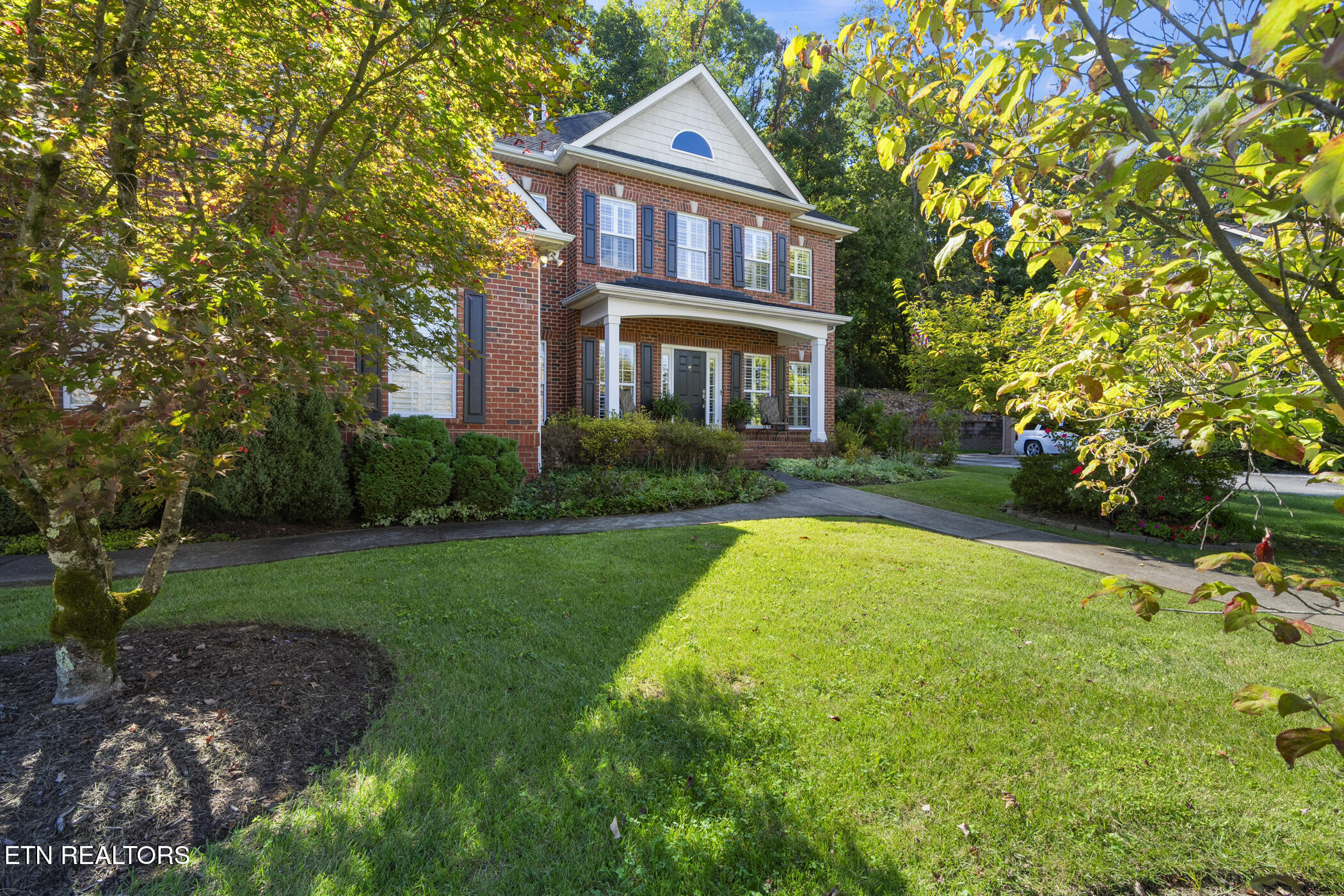 541 Glen Abbey Blvd