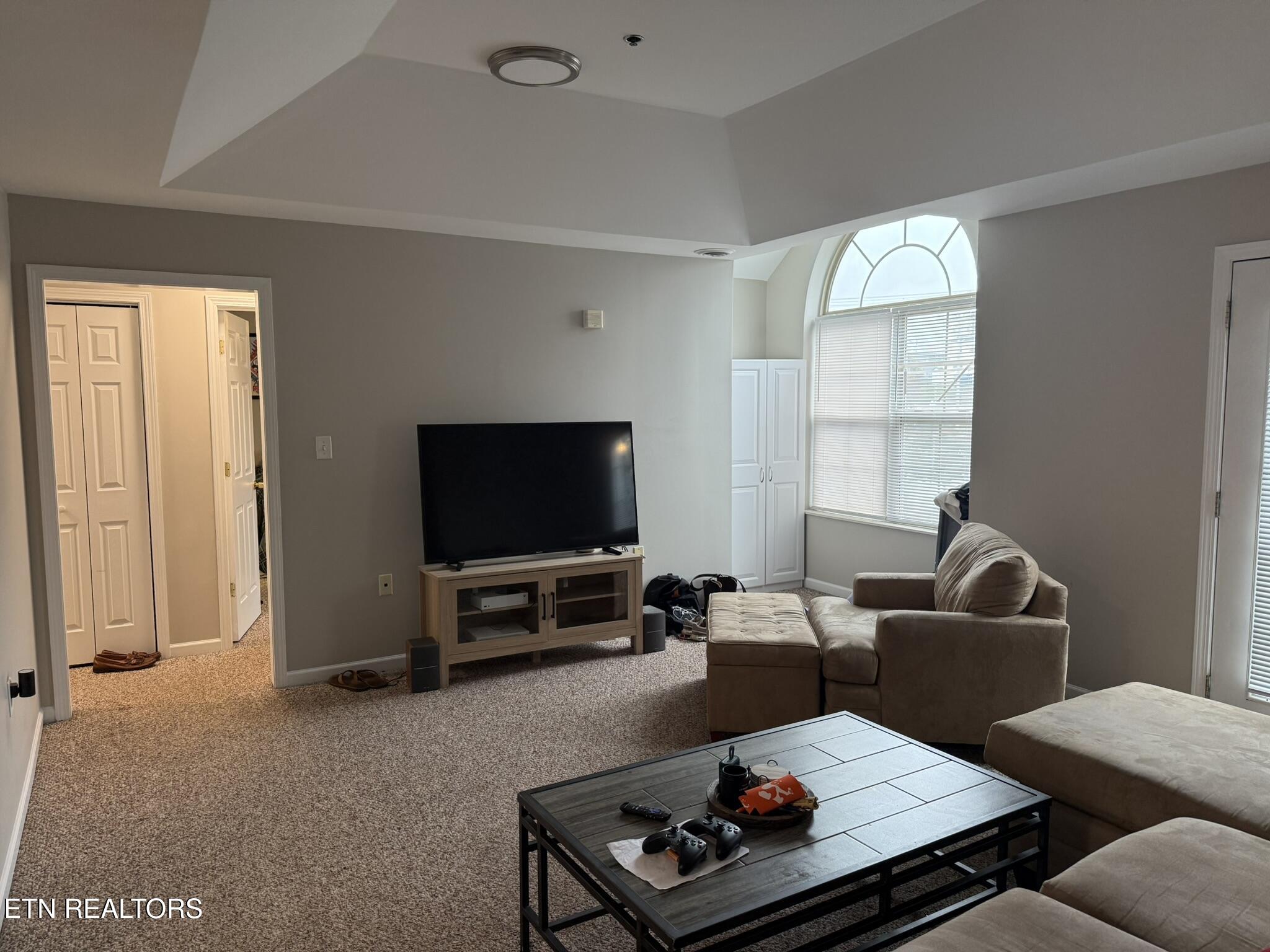 1634 Queen Anne Way