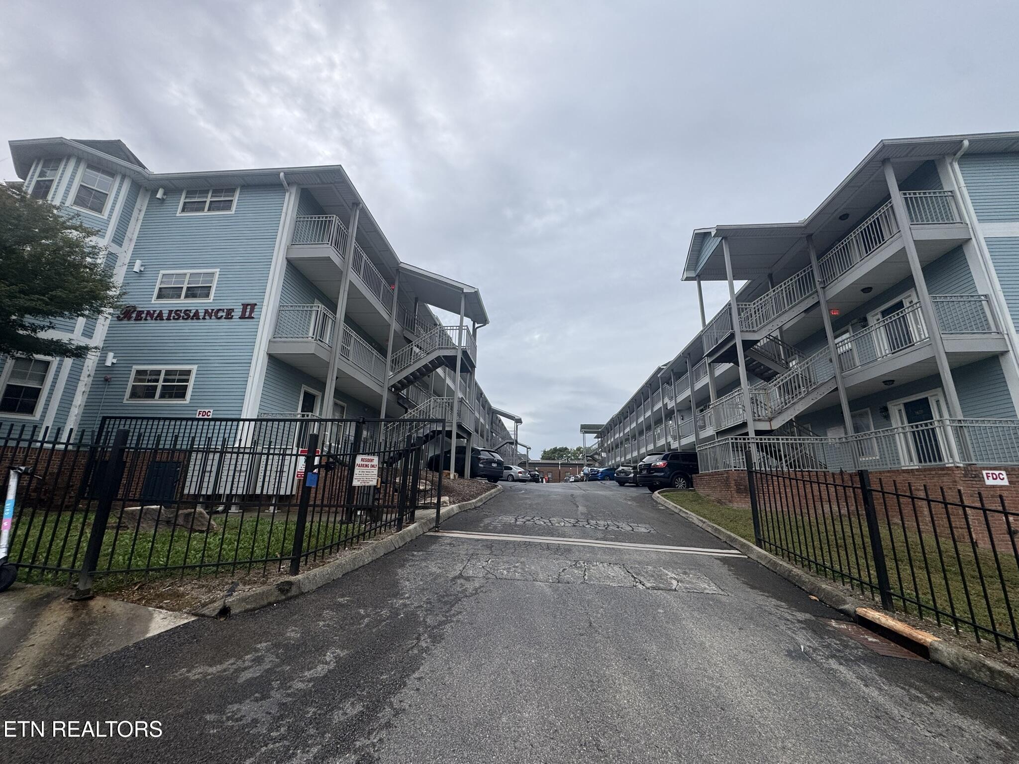 1634 Queen Anne Way