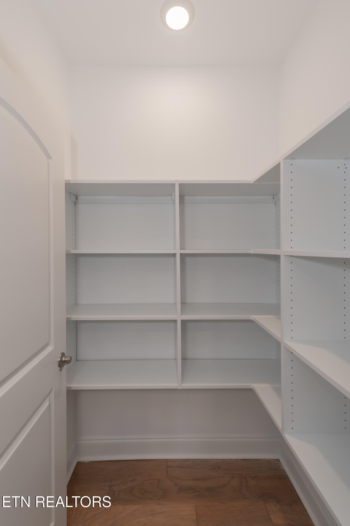 7952 Conductor Way