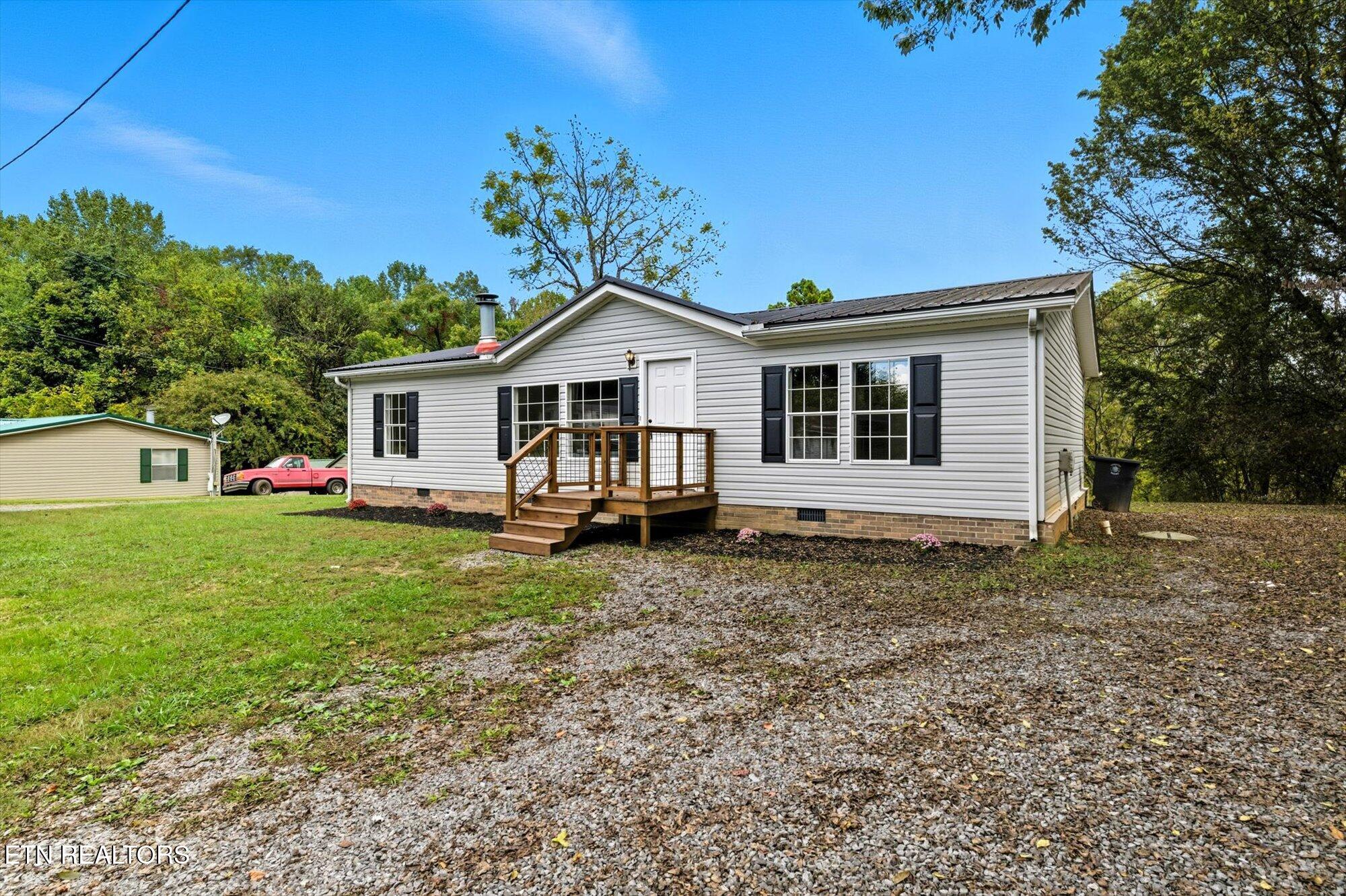 816 Ivory Rd