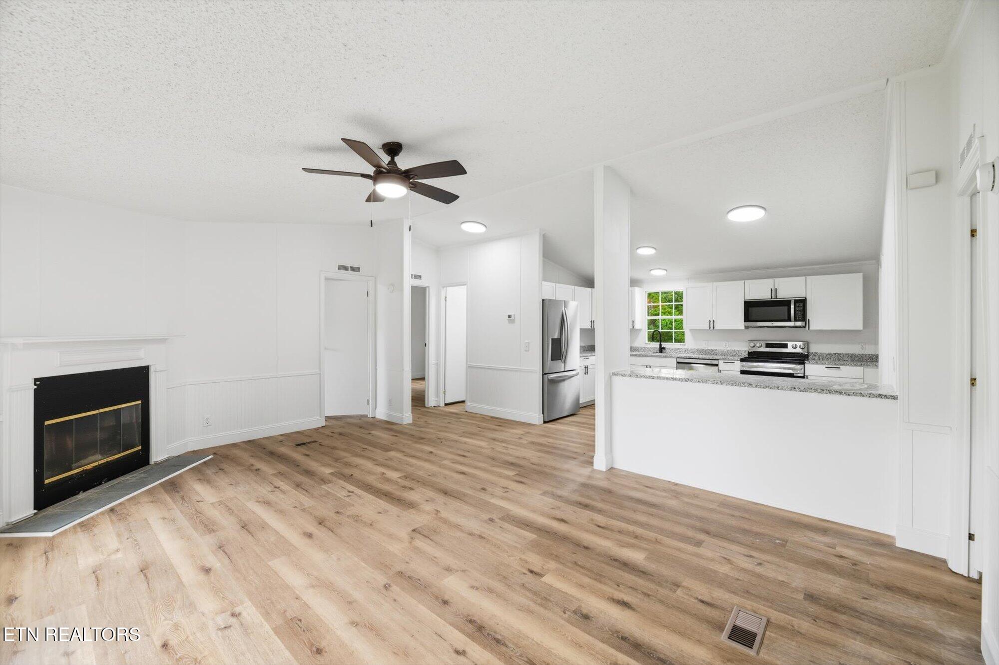 816 Ivory Rd
