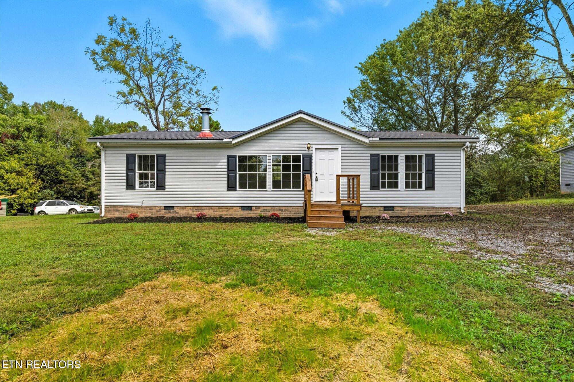 816 Ivory Rd