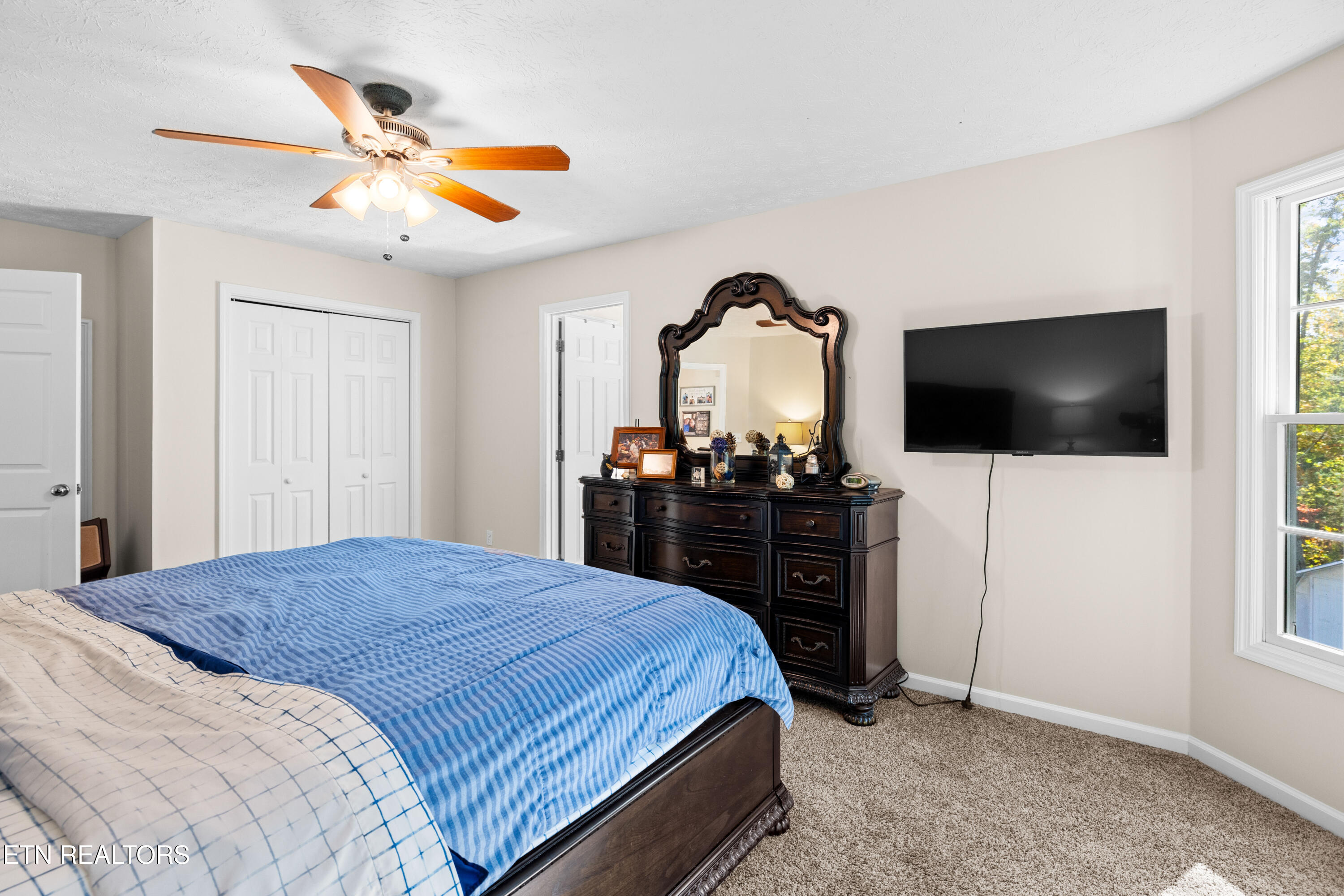 2236 Battle Ground Dr