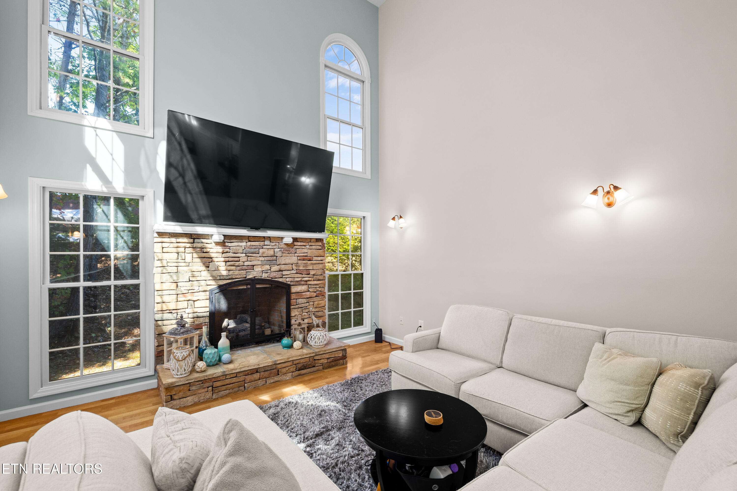2236 Battle Ground Dr