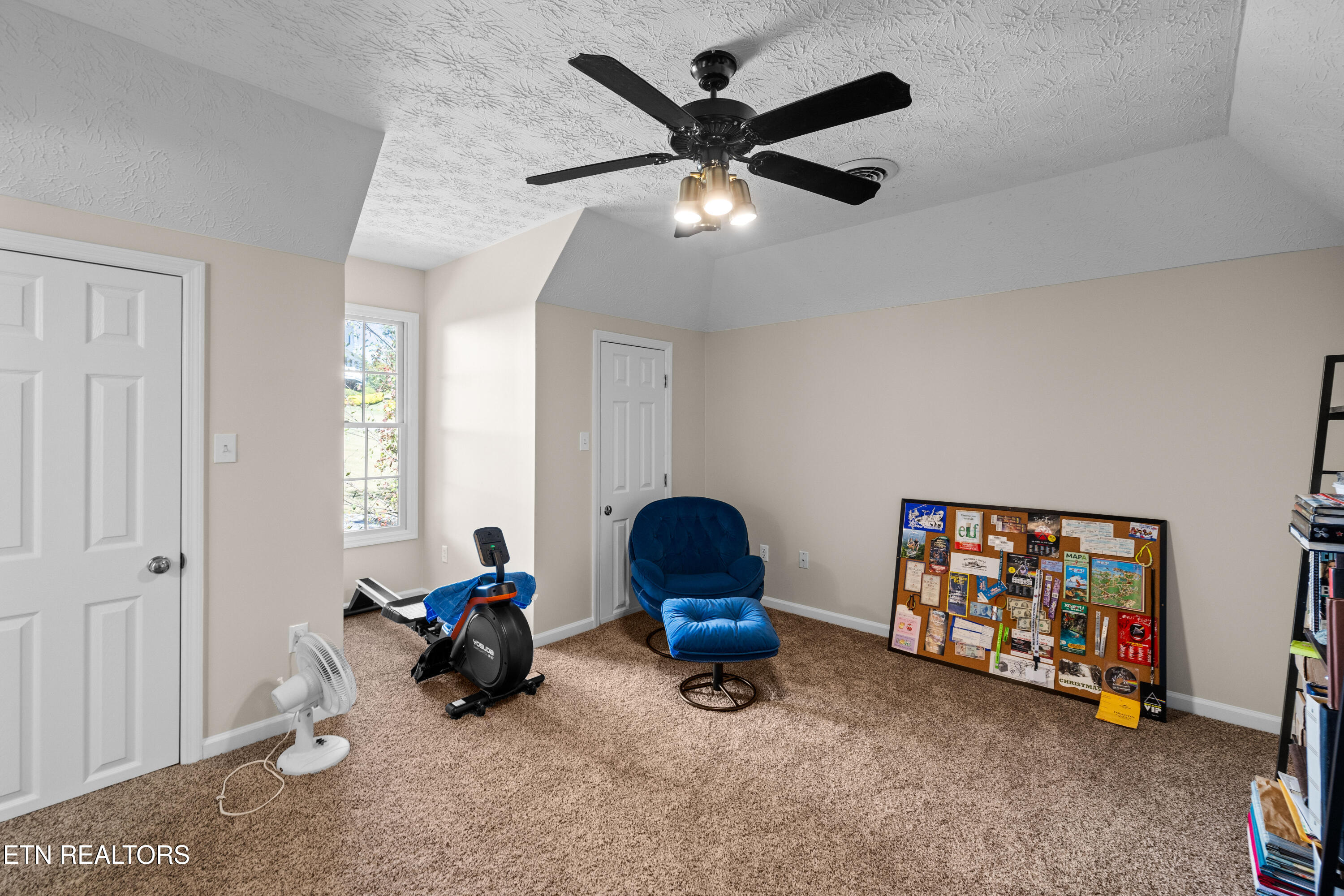 2236 Battle Ground Dr