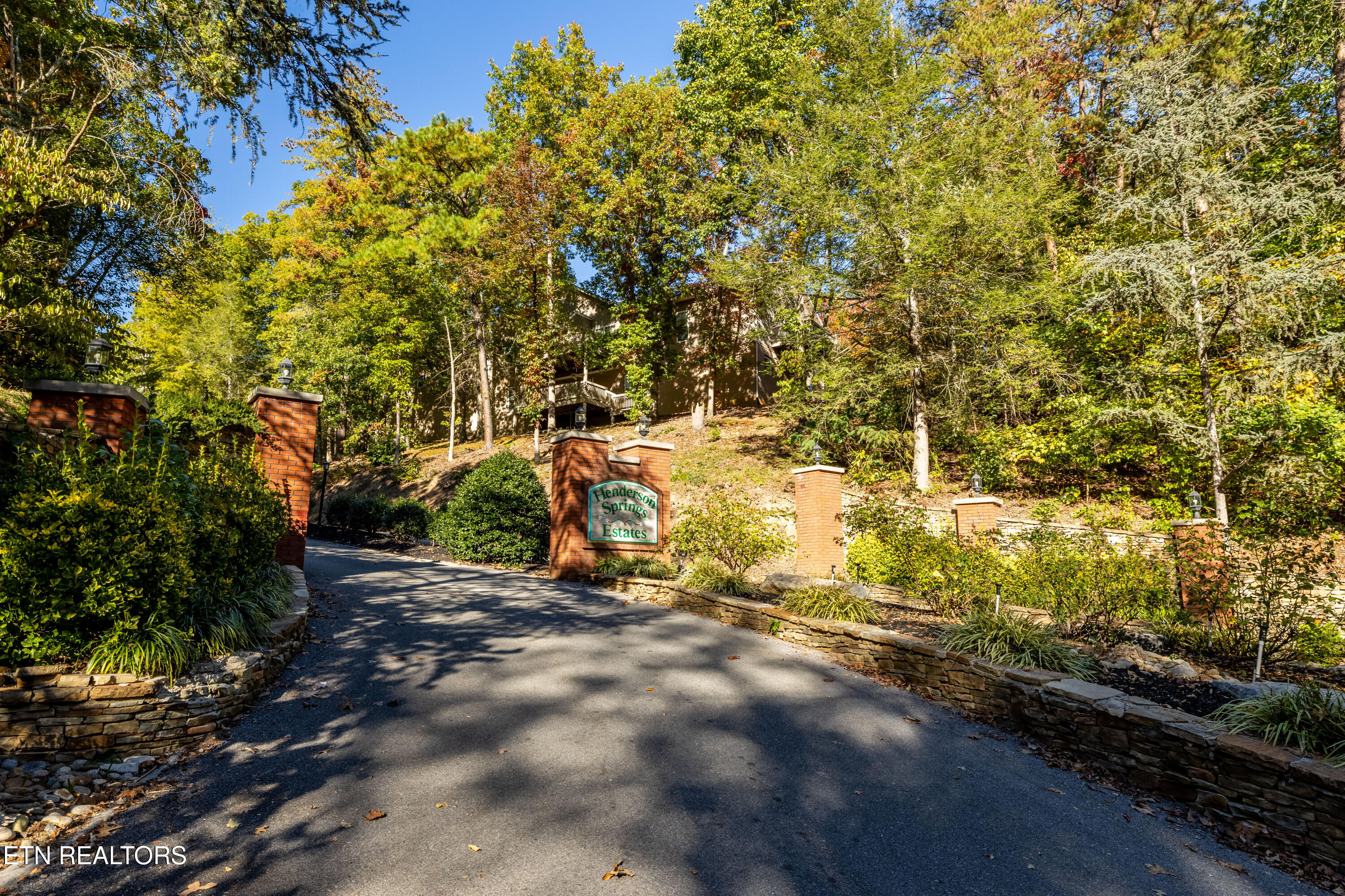 2236 Battle Ground Dr