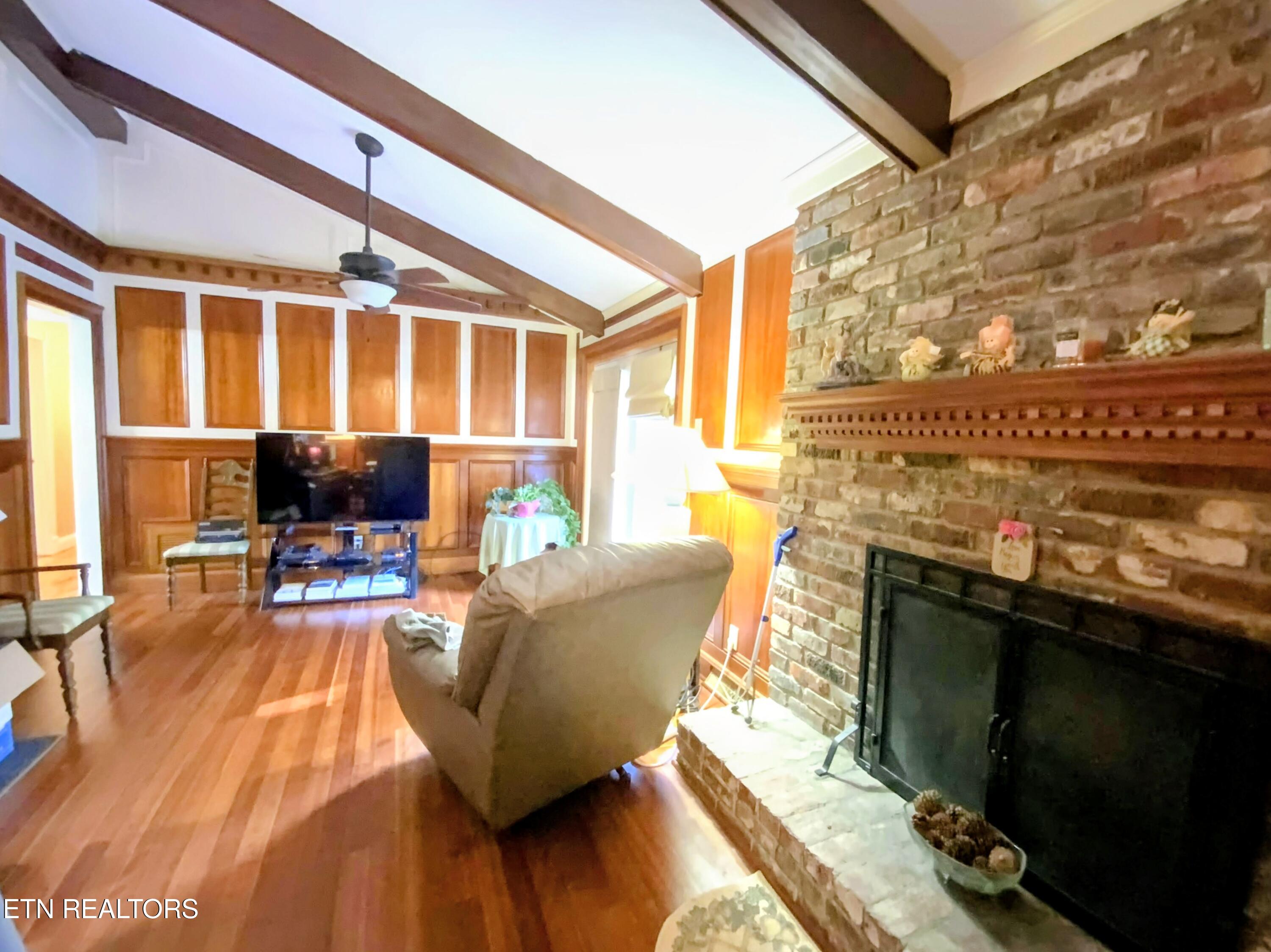 6817 Cochise Drive