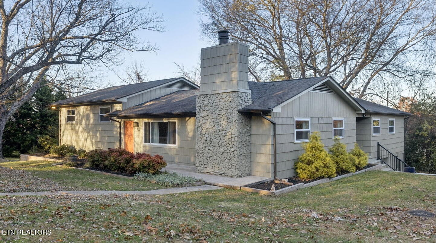 156 Farlow Drive