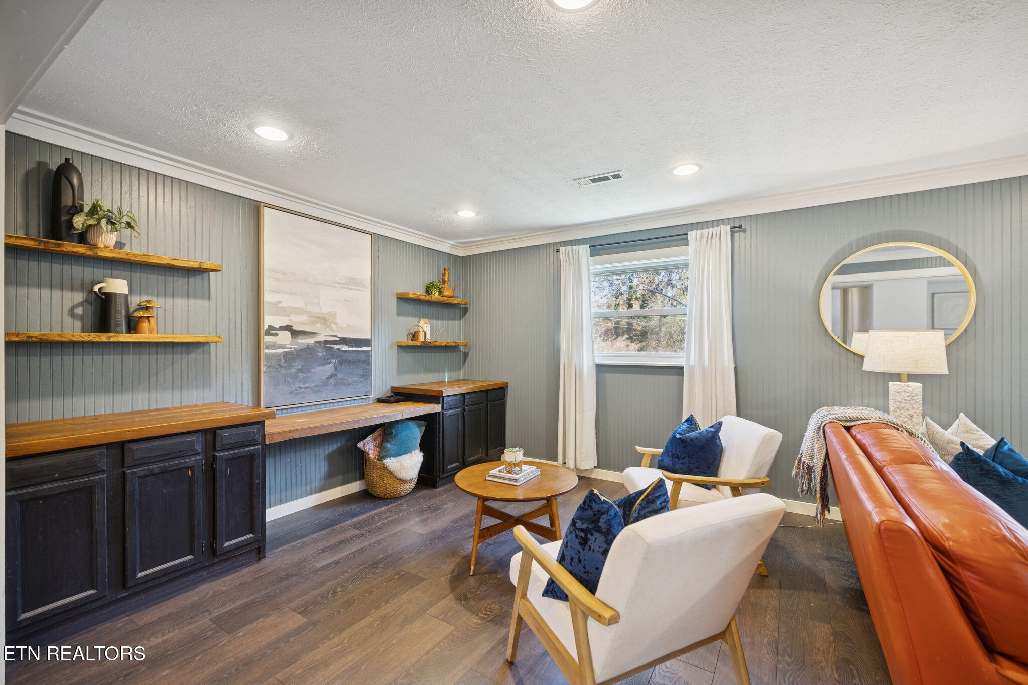 156 Farlow Drive