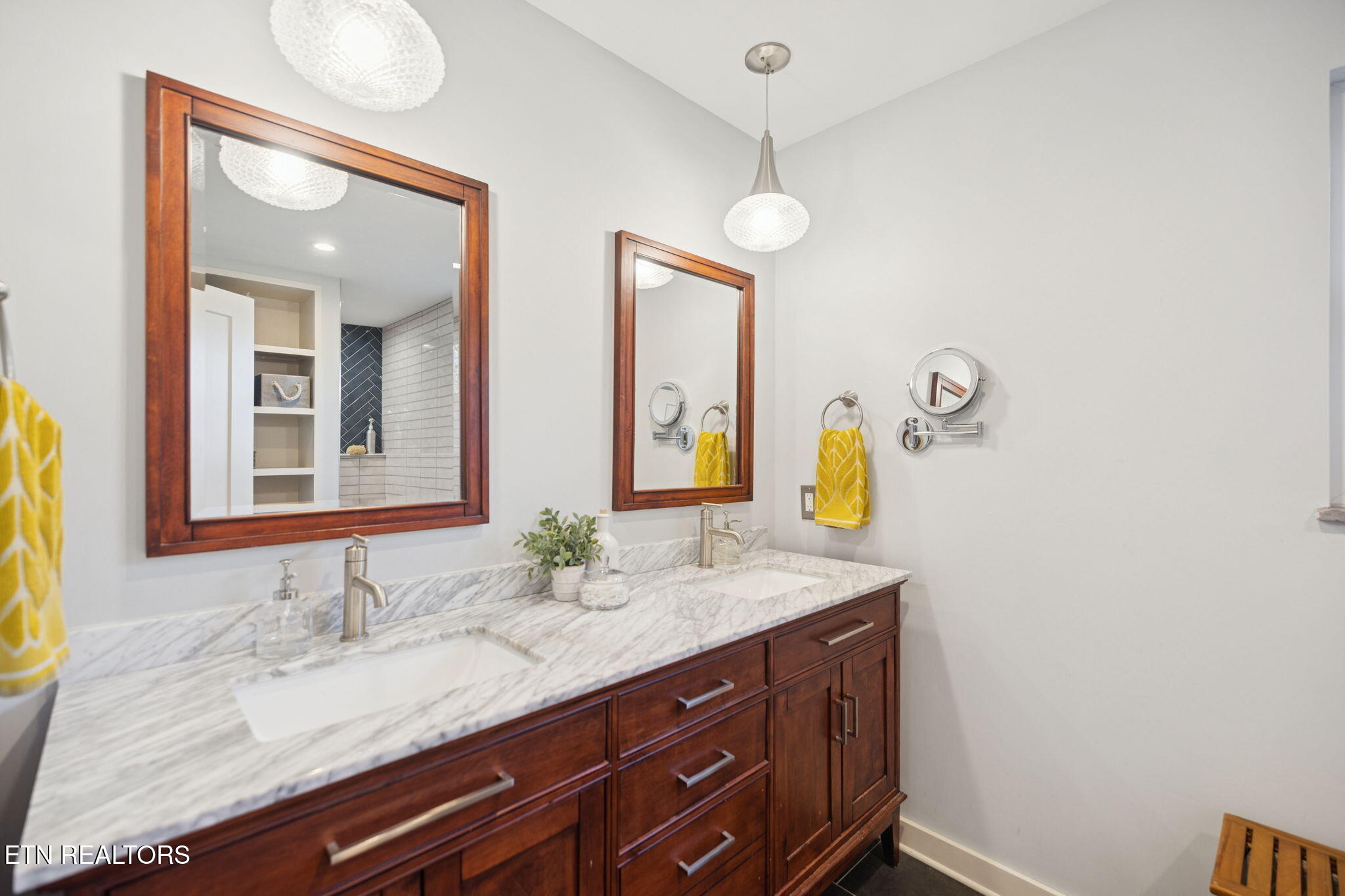 156 Farlow Drive