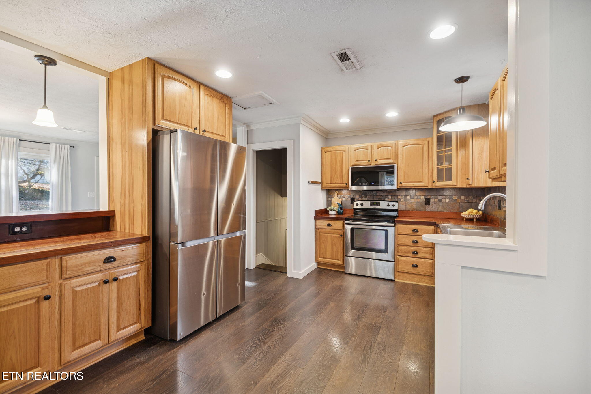 156 Farlow Drive