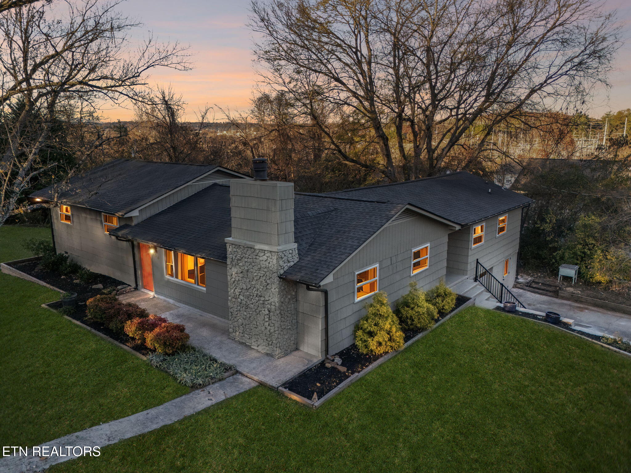 156 Farlow Drive