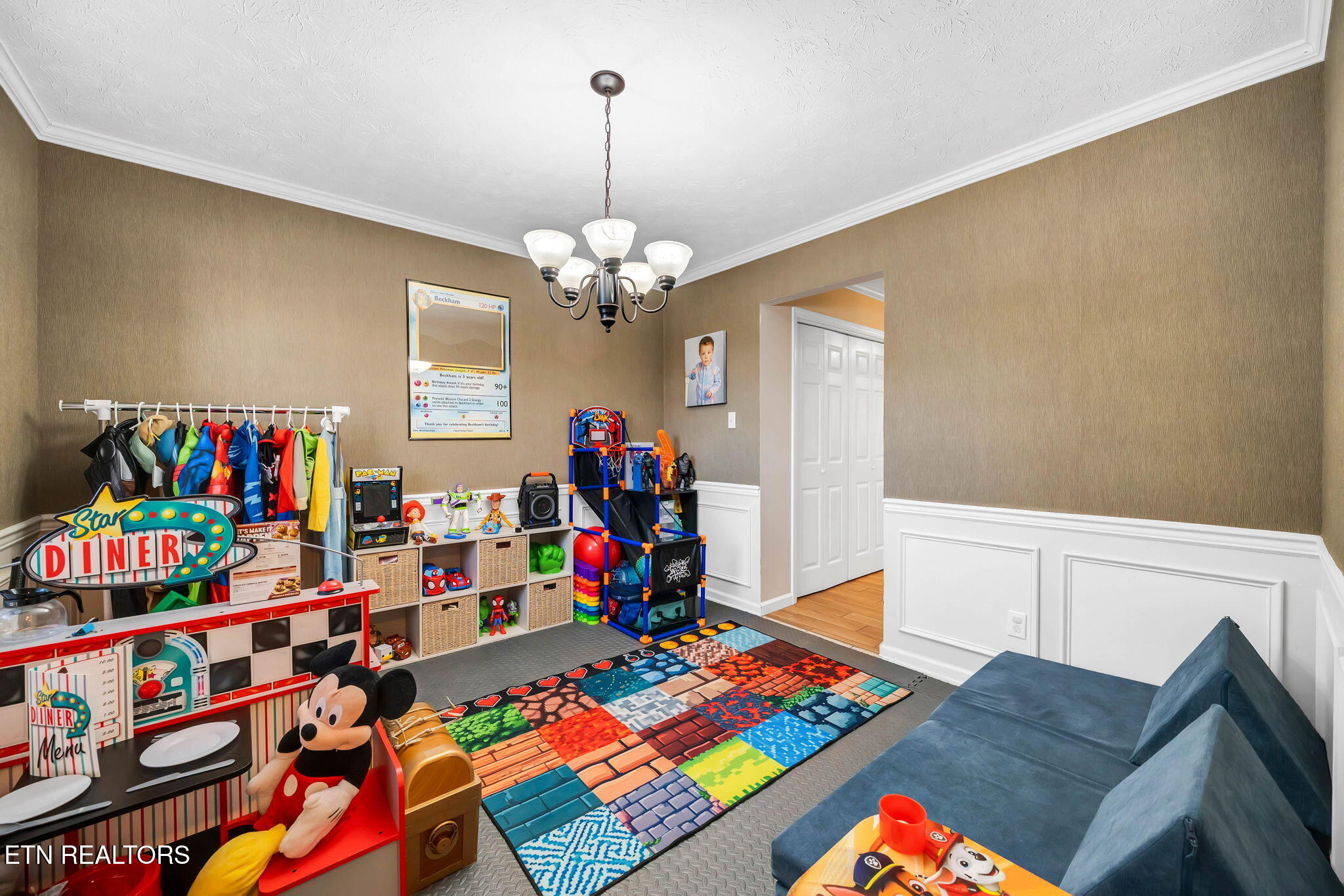 8412 Kimberwick Court