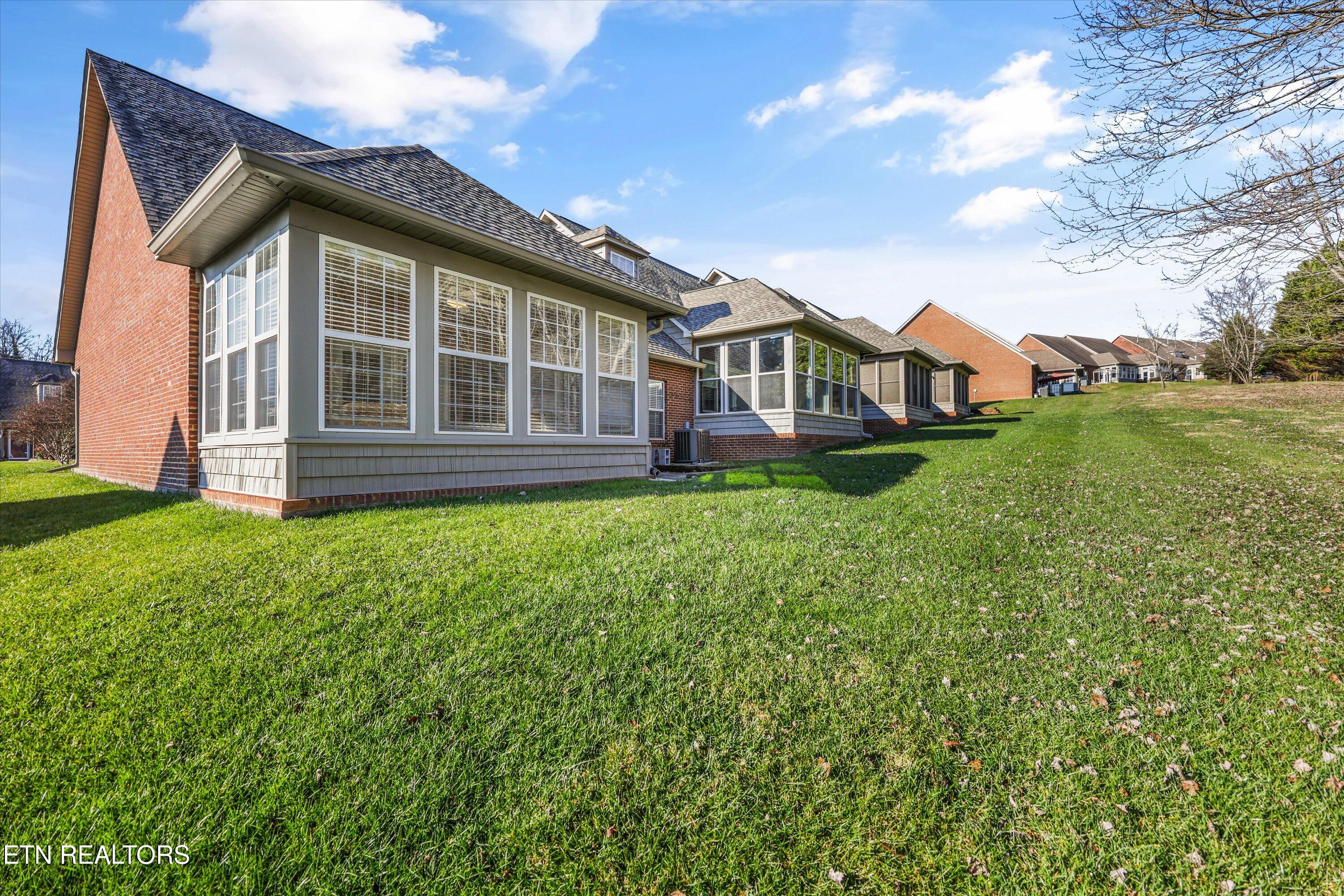 560 Meadow Walk Lane
