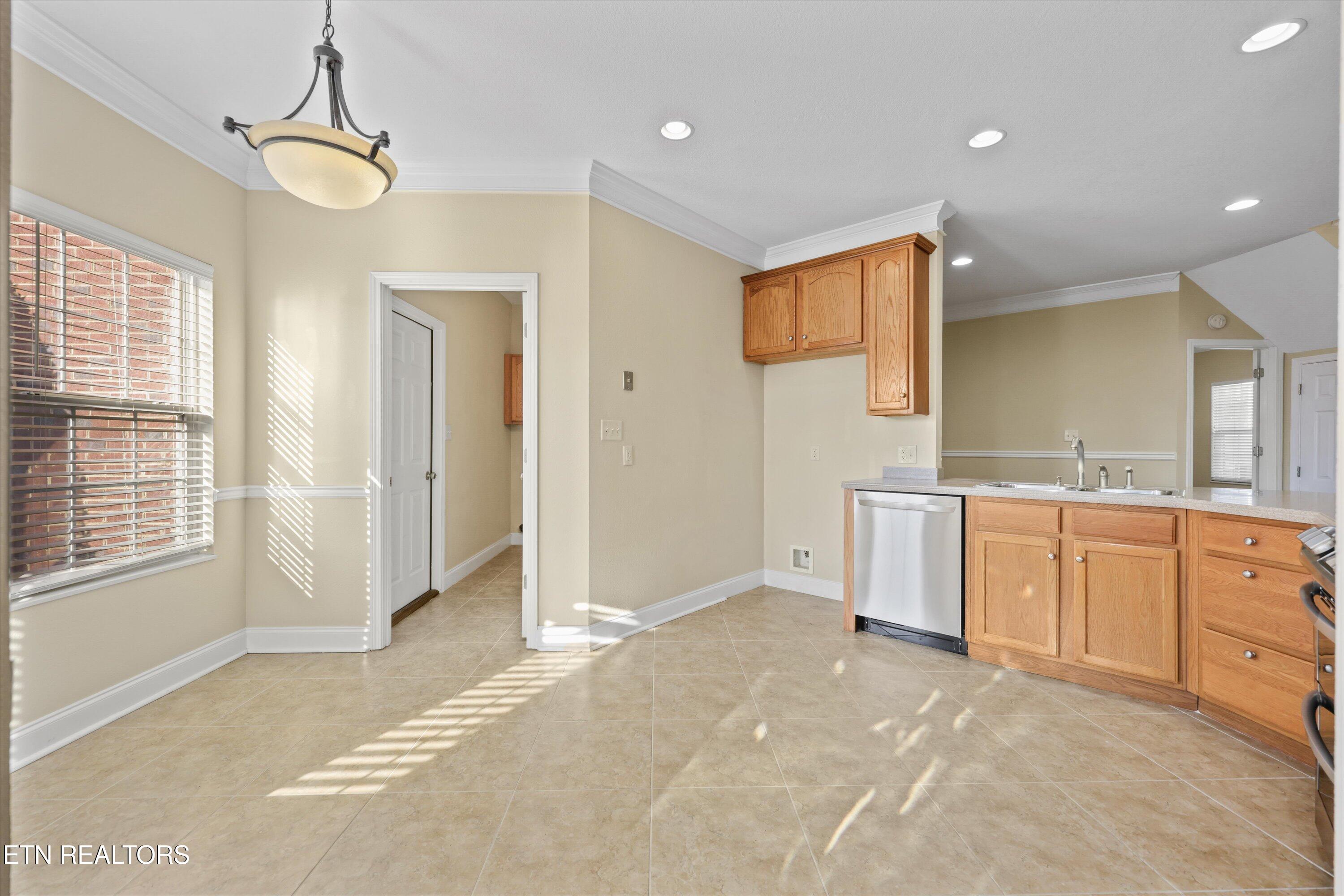 560 Meadow Walk Lane