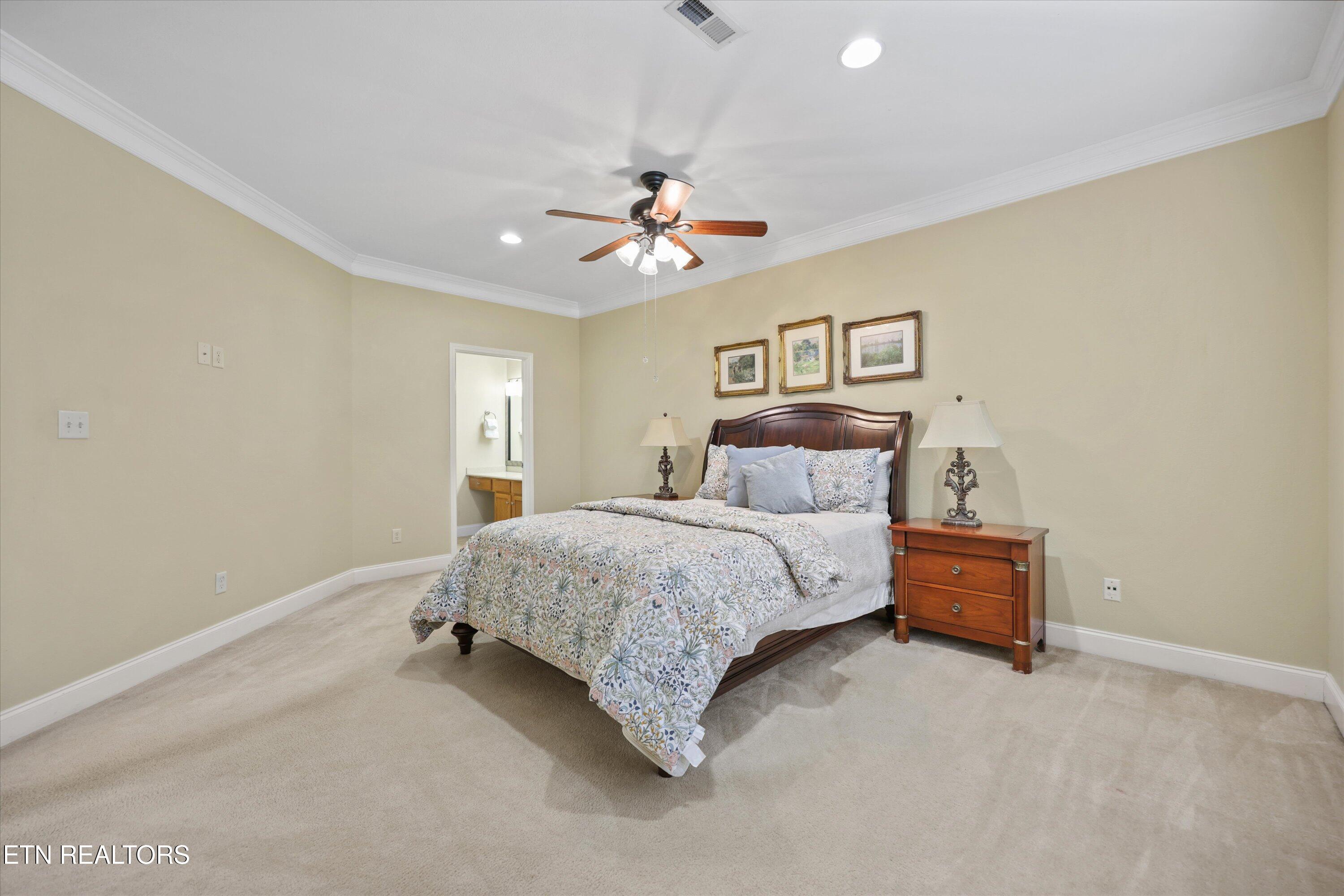 560 Meadow Walk Lane