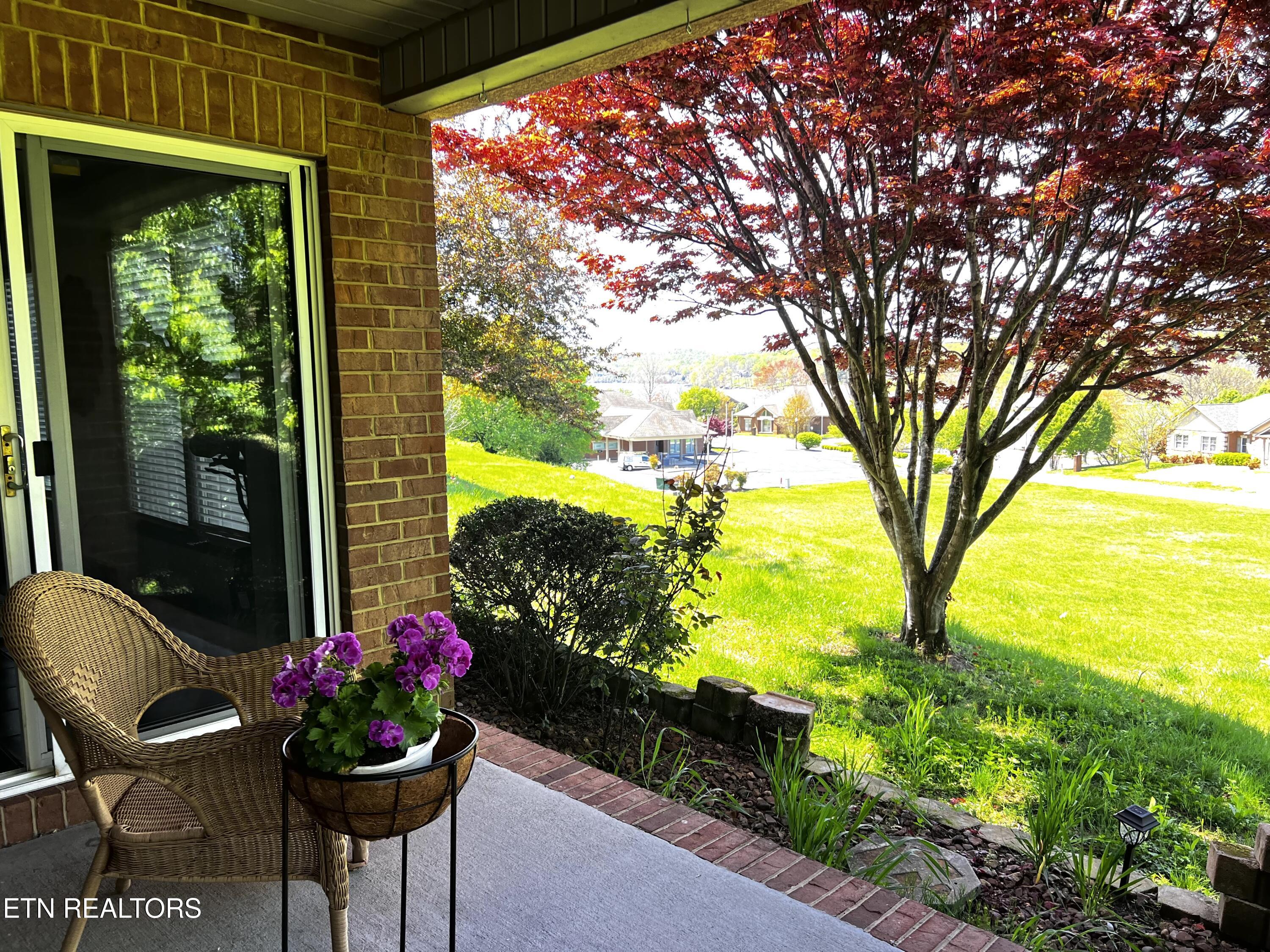 3006 Brentwood Court