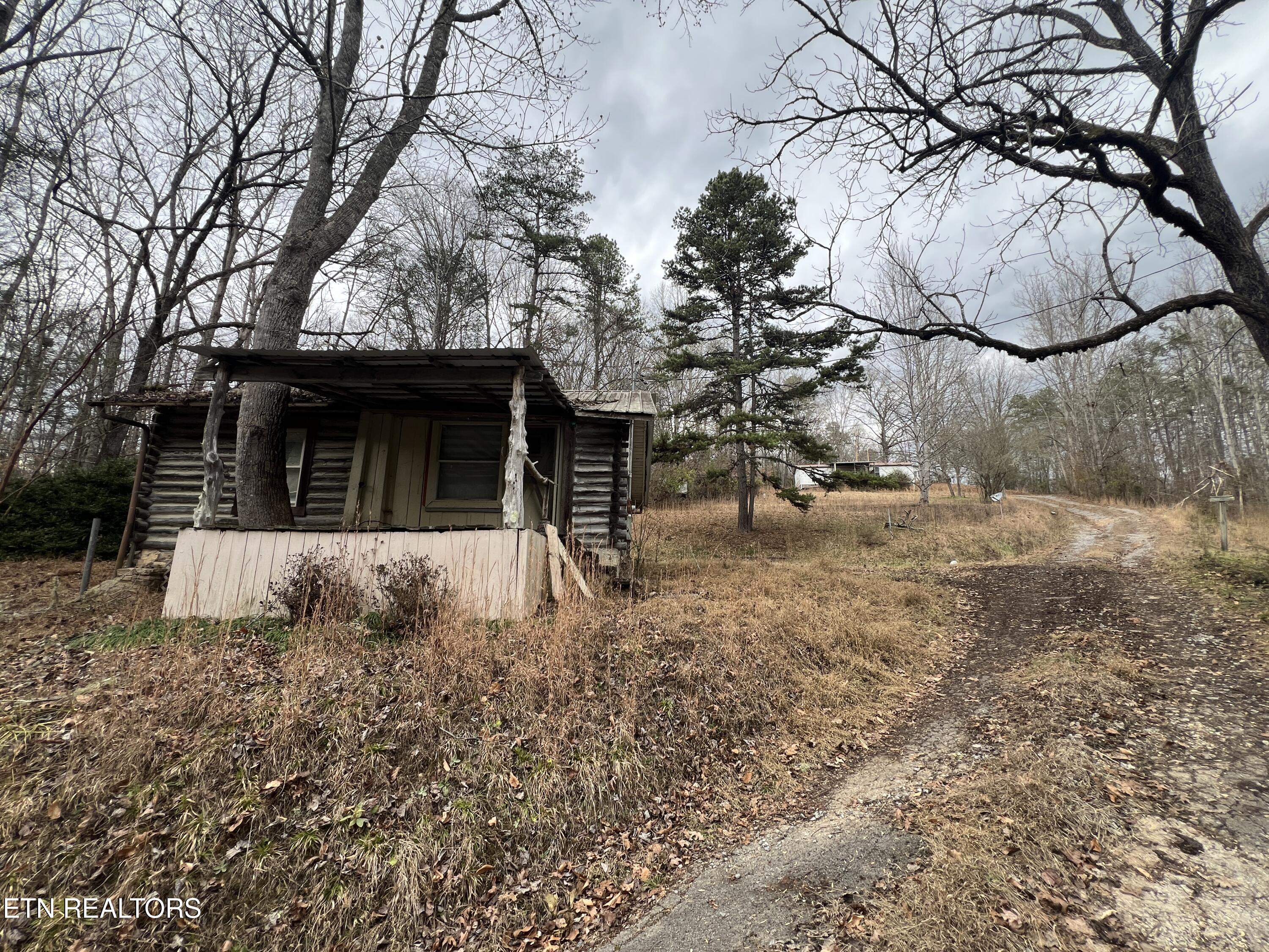 1711 Laurel Lane Lane