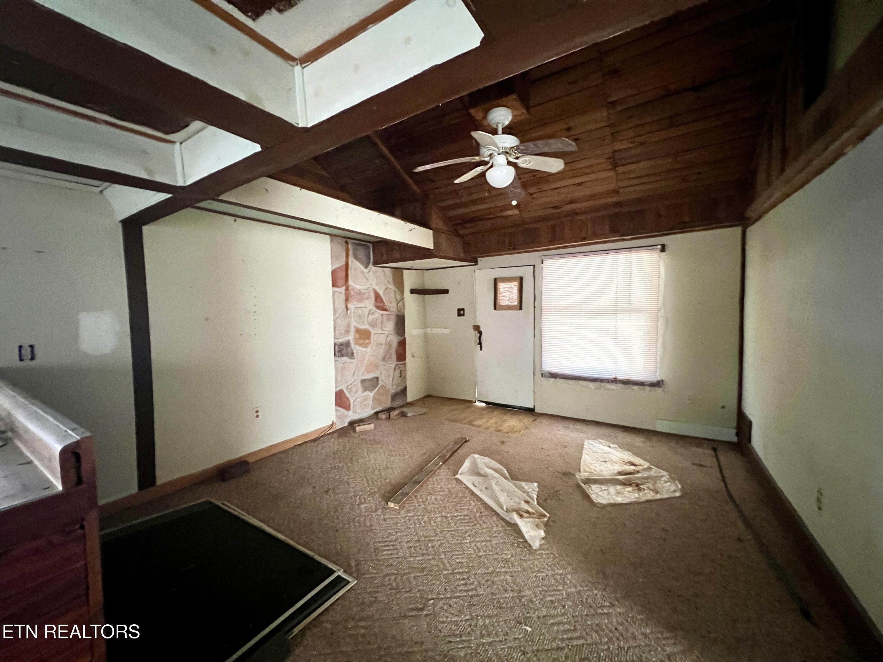 1711 Laurel Lane Lane