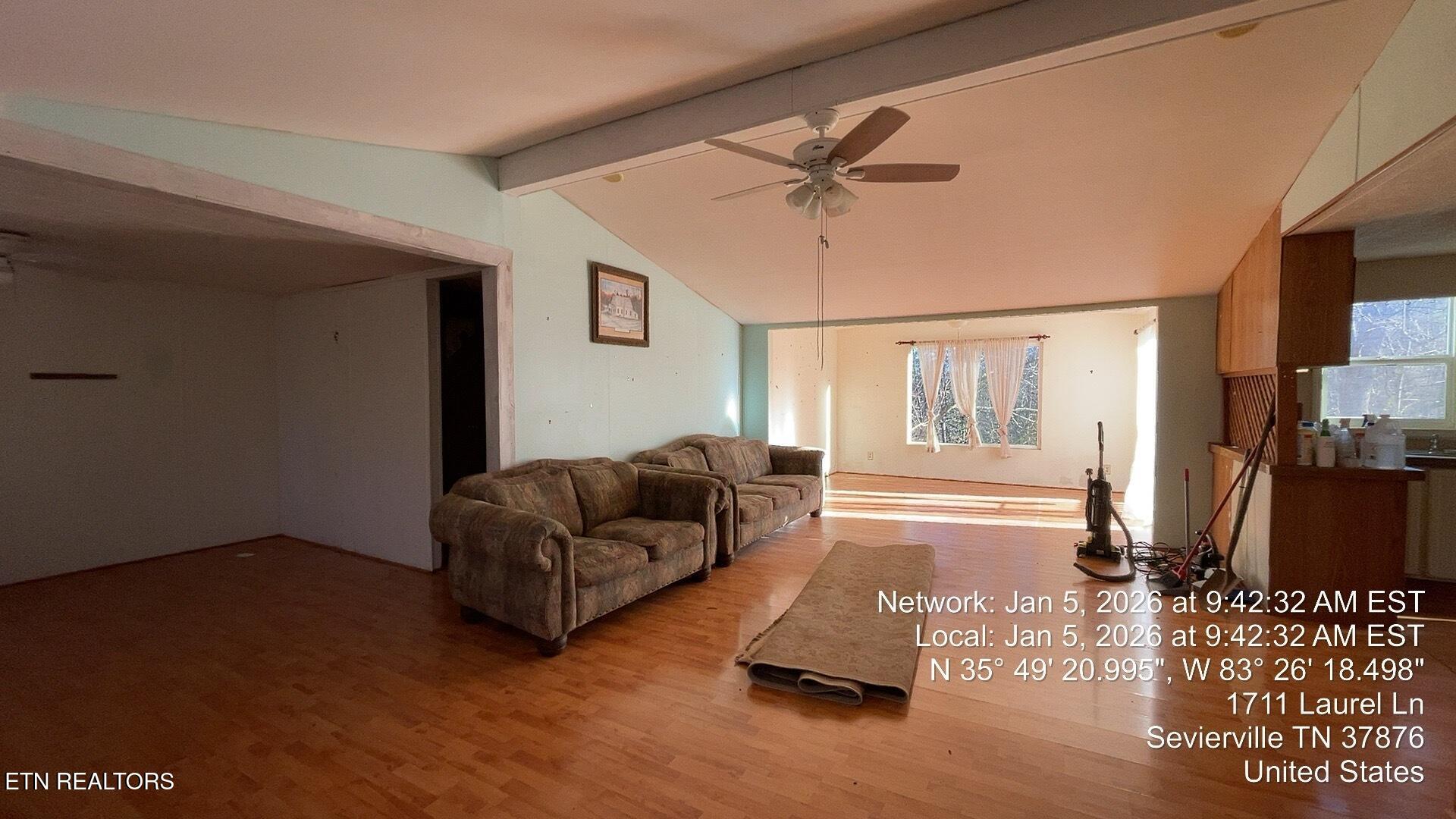1711 Laurel Lane Lane