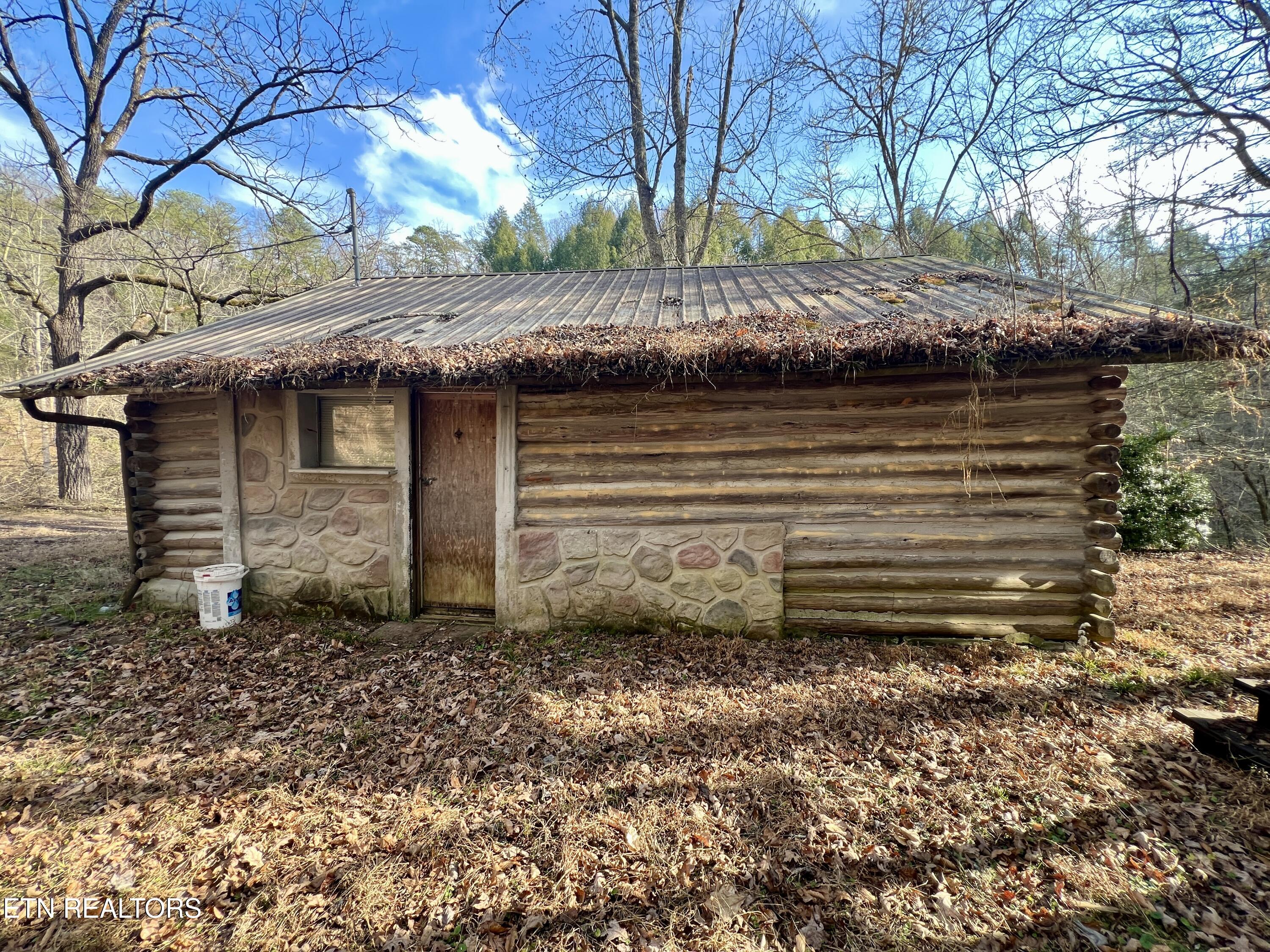 1711 Laurel Lane Lane